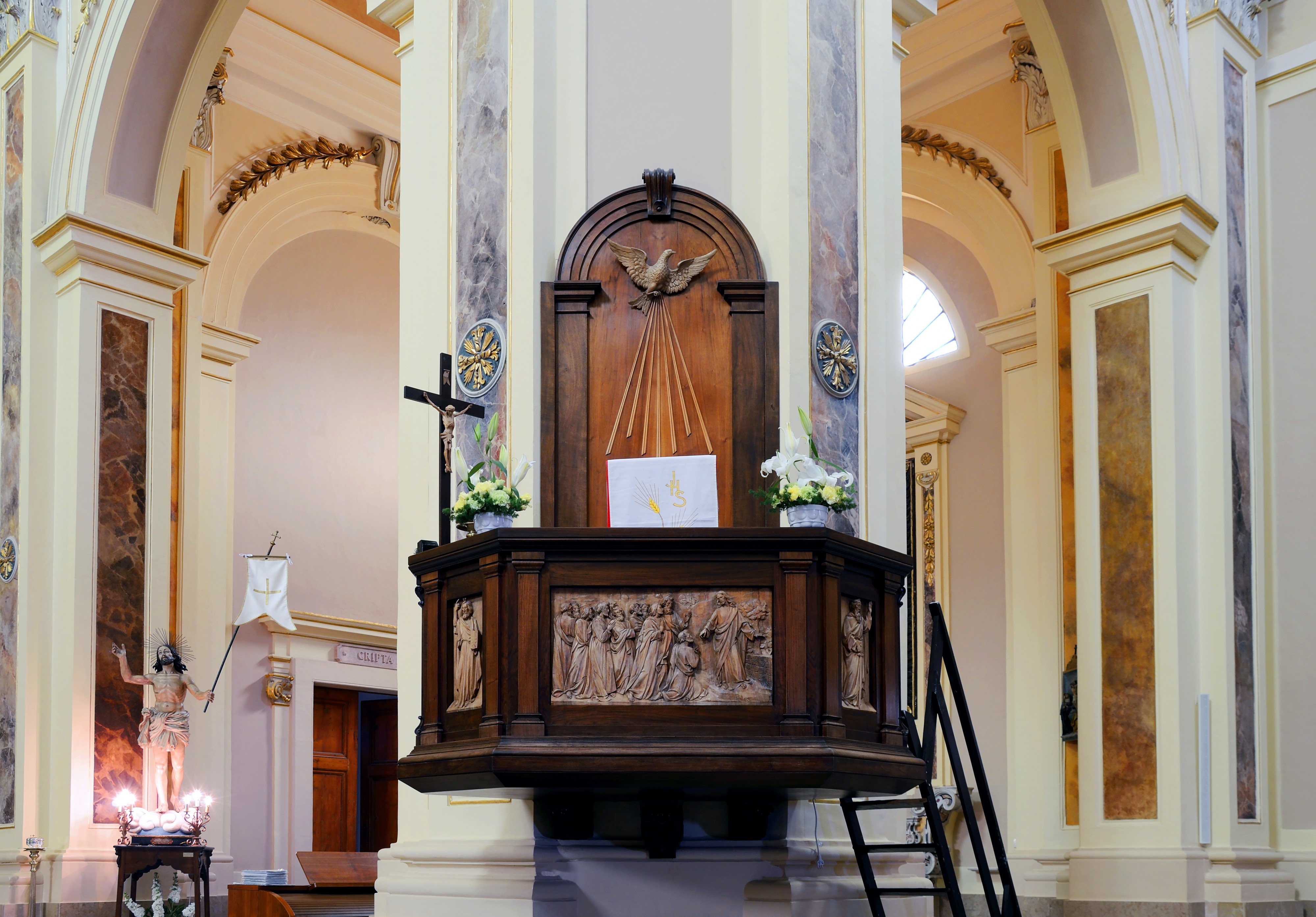 Pulpit of St. George in Locorotondo