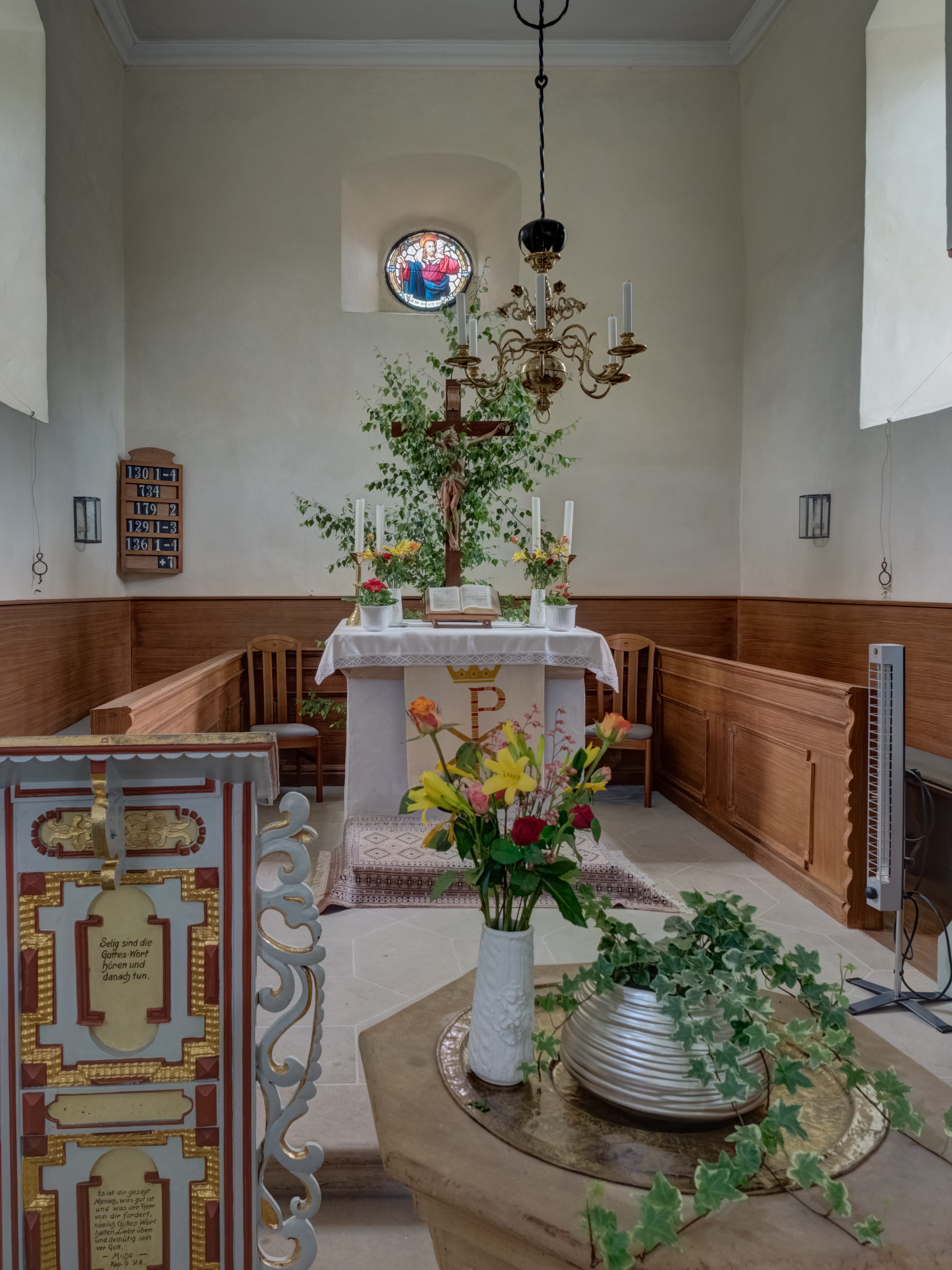 Salmsdorf Altar in der Kirche 17RM4384 -HDR