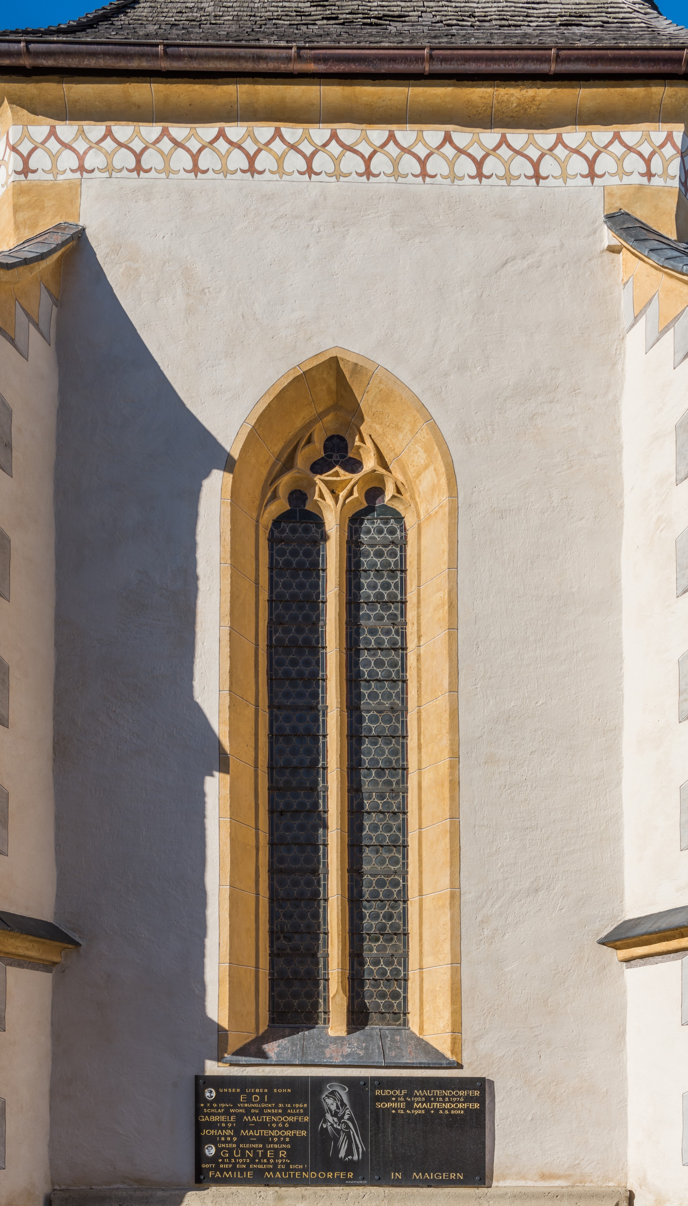 Sankt Georgen am Laengsee St Sebastian Pfarrkirche hl Sebastian Masswerkfenster 02122015 9337