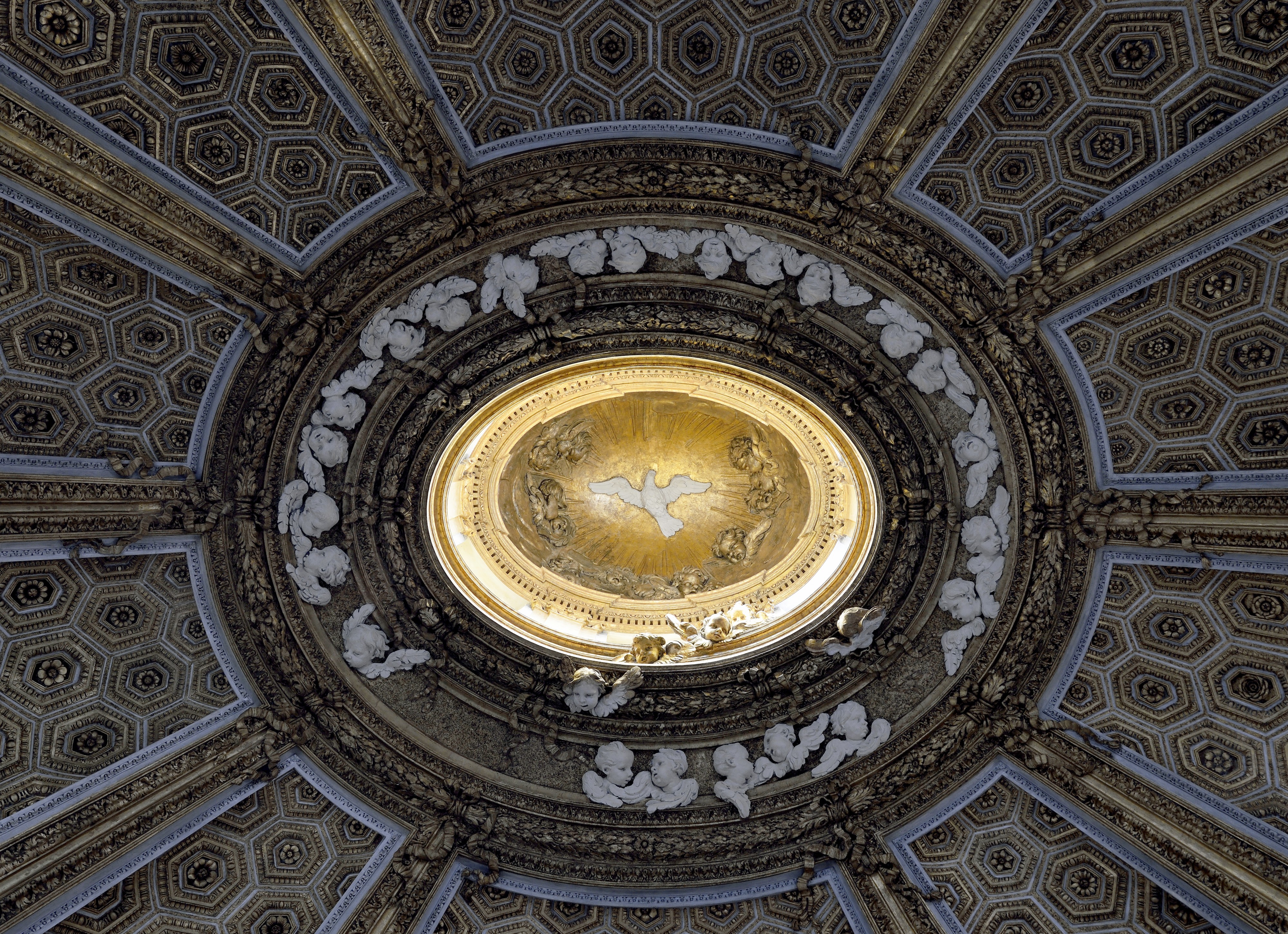 Sant'Andrea al Quirinale - Central of Dome
