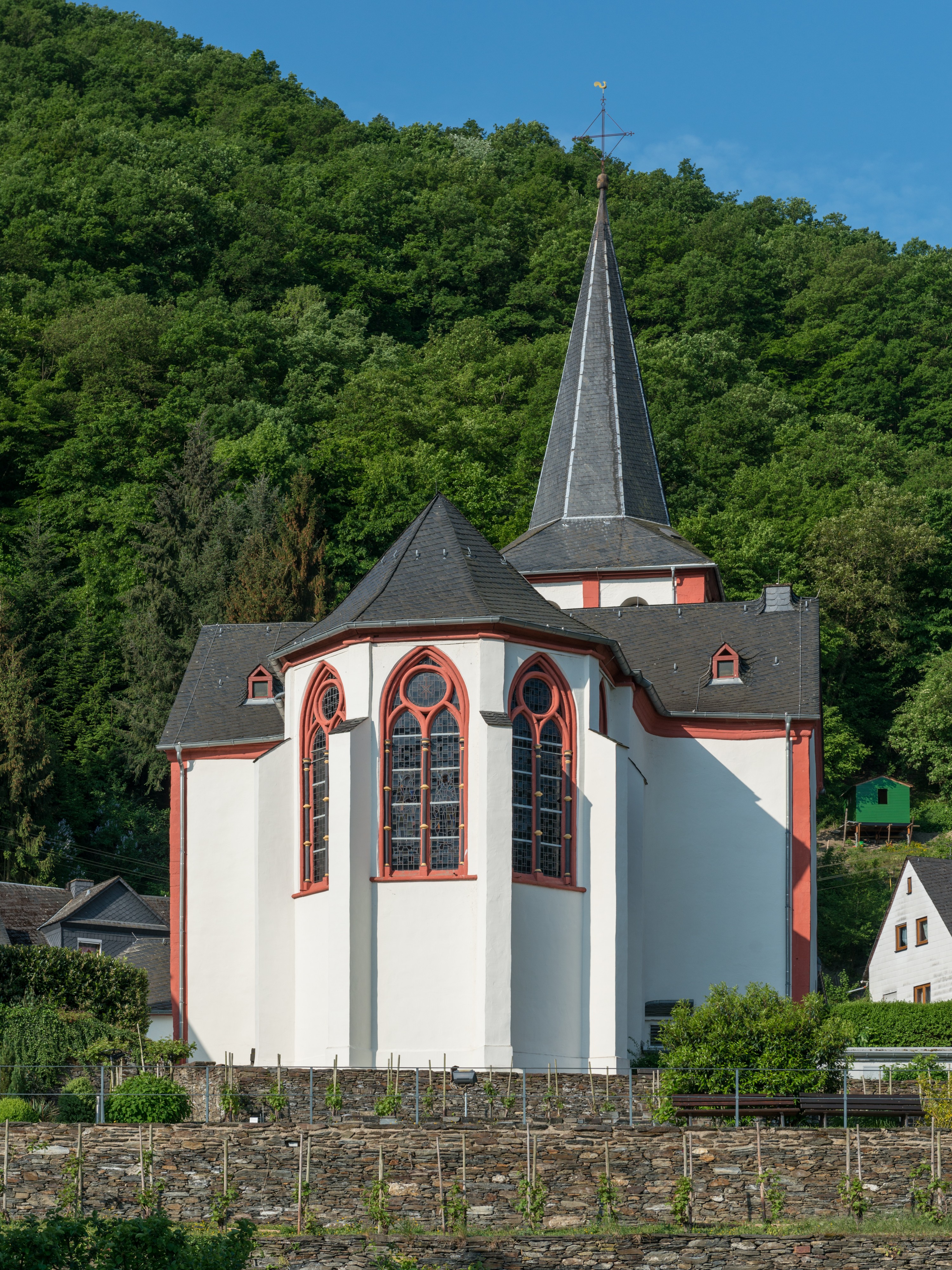 St. Bartholomäus, Hirzenach, Northeast view 20150514 1