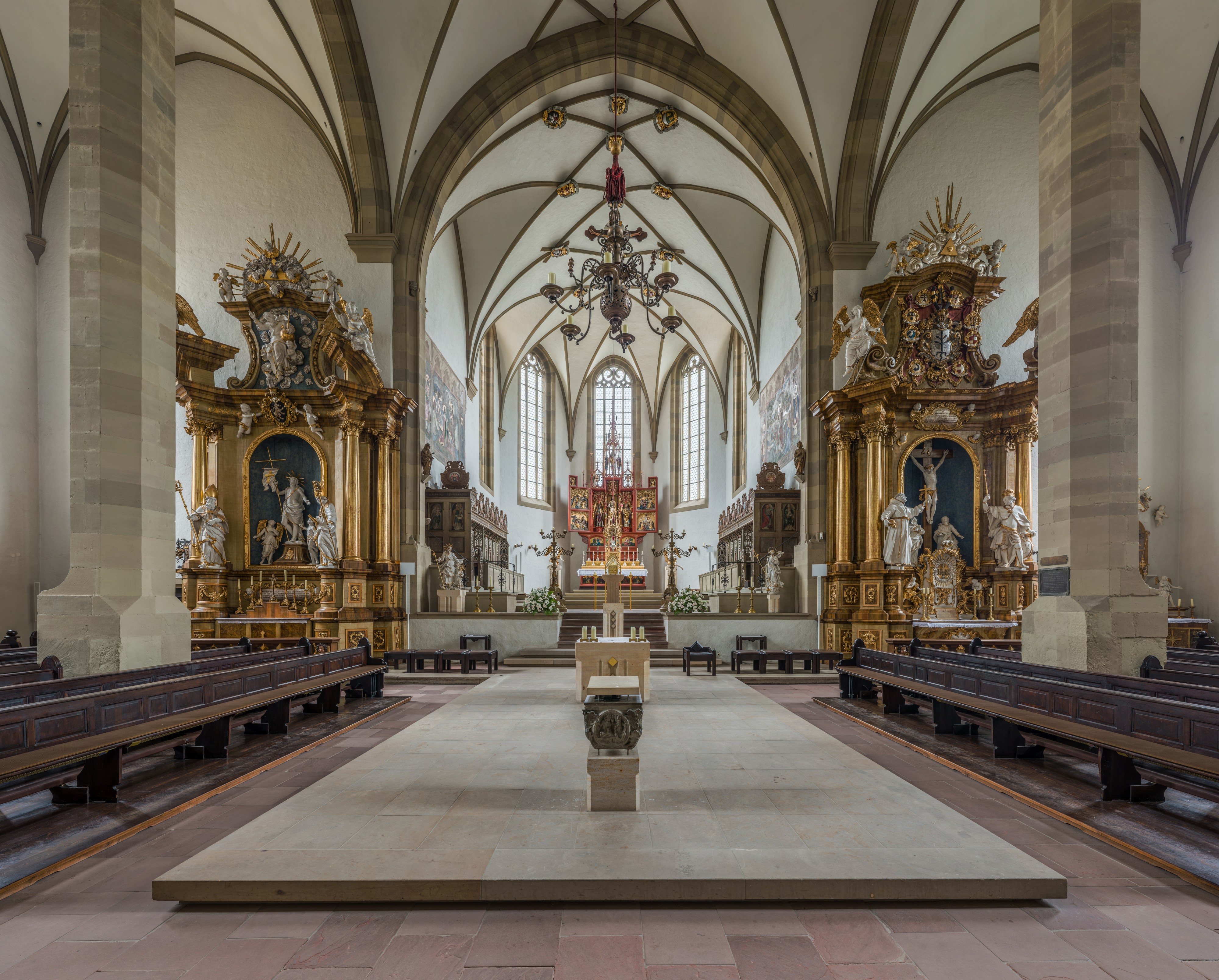 St. Burkard, Würzburg, Crossing and Altar 20150729 1