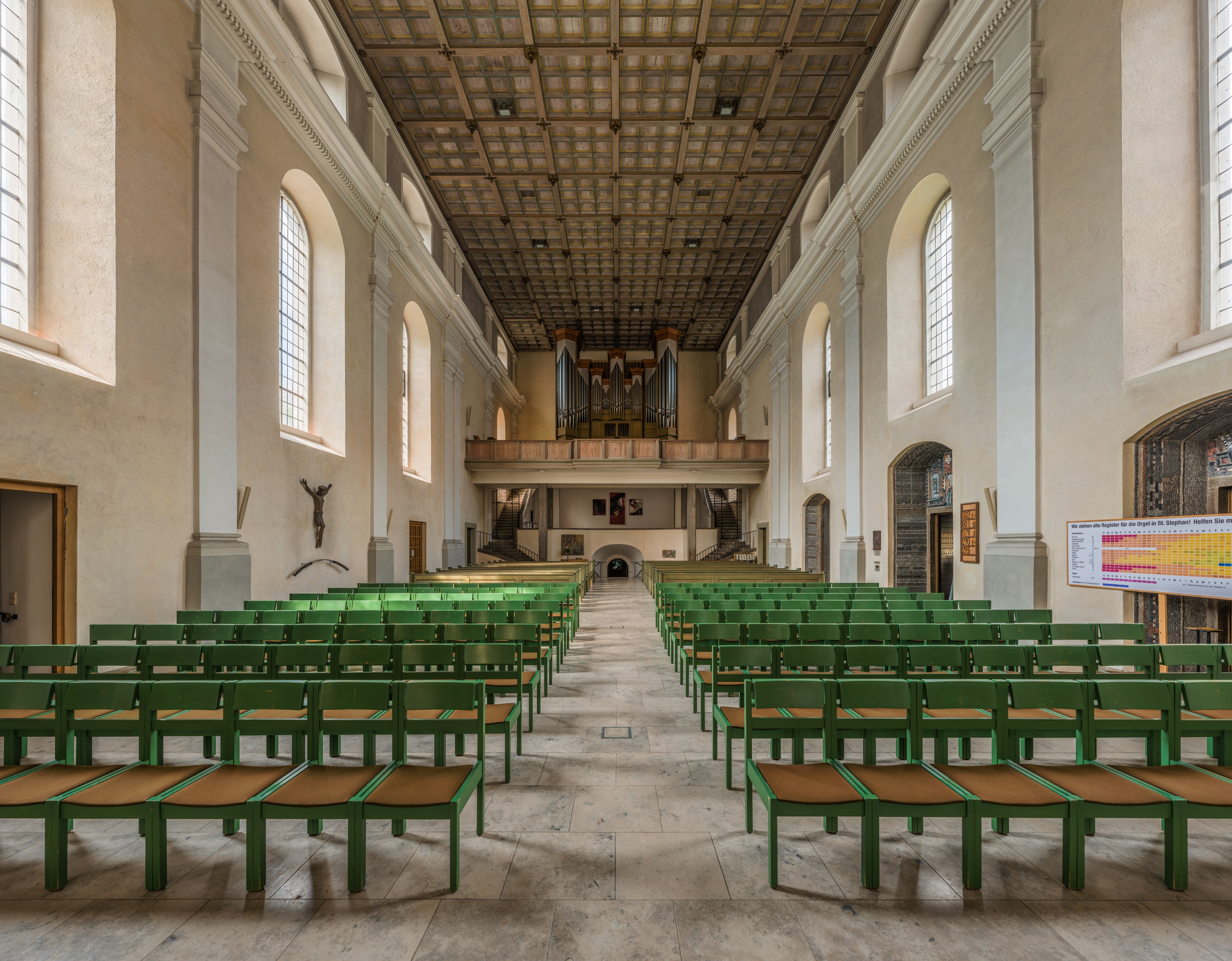 St. Stephan, Würzburg, Nave and Organ 20150814 4