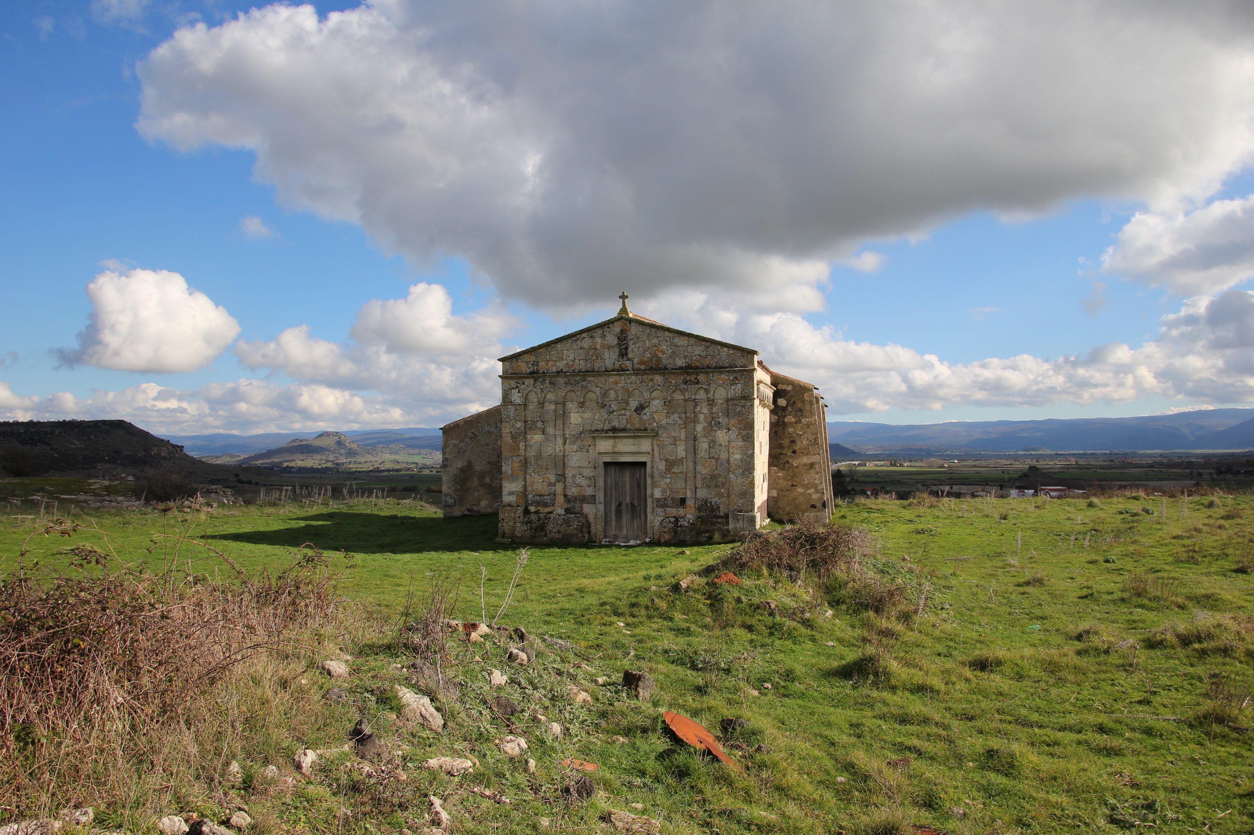 Torralba, chiesa di Nostra Signora di Cabu Abbas (08)