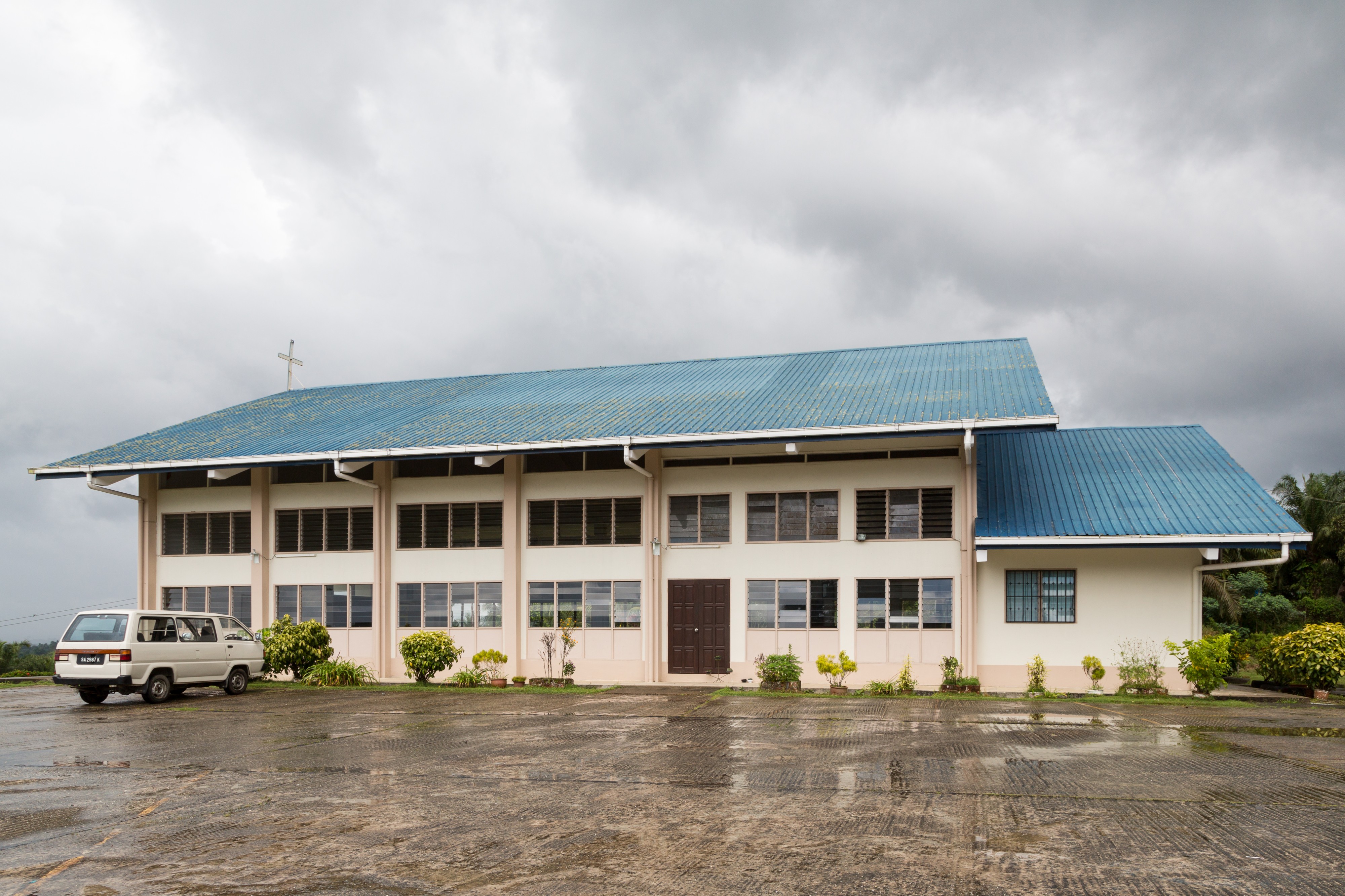 UluDusun Sabah Gereja-Katolik-St-Pauls-Ulu-Dusun-04