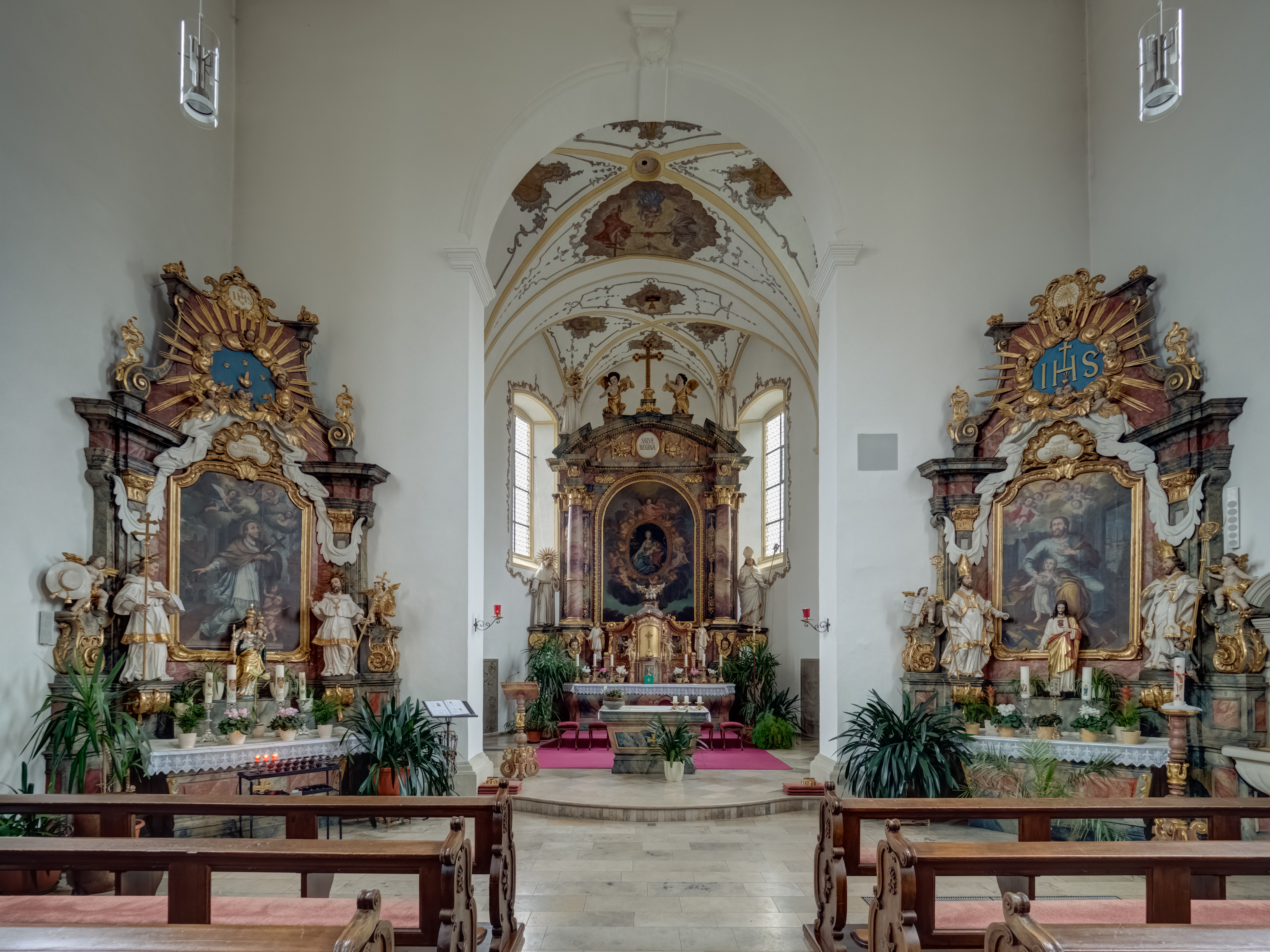 Trunstadt altar P2RM0189-HDR