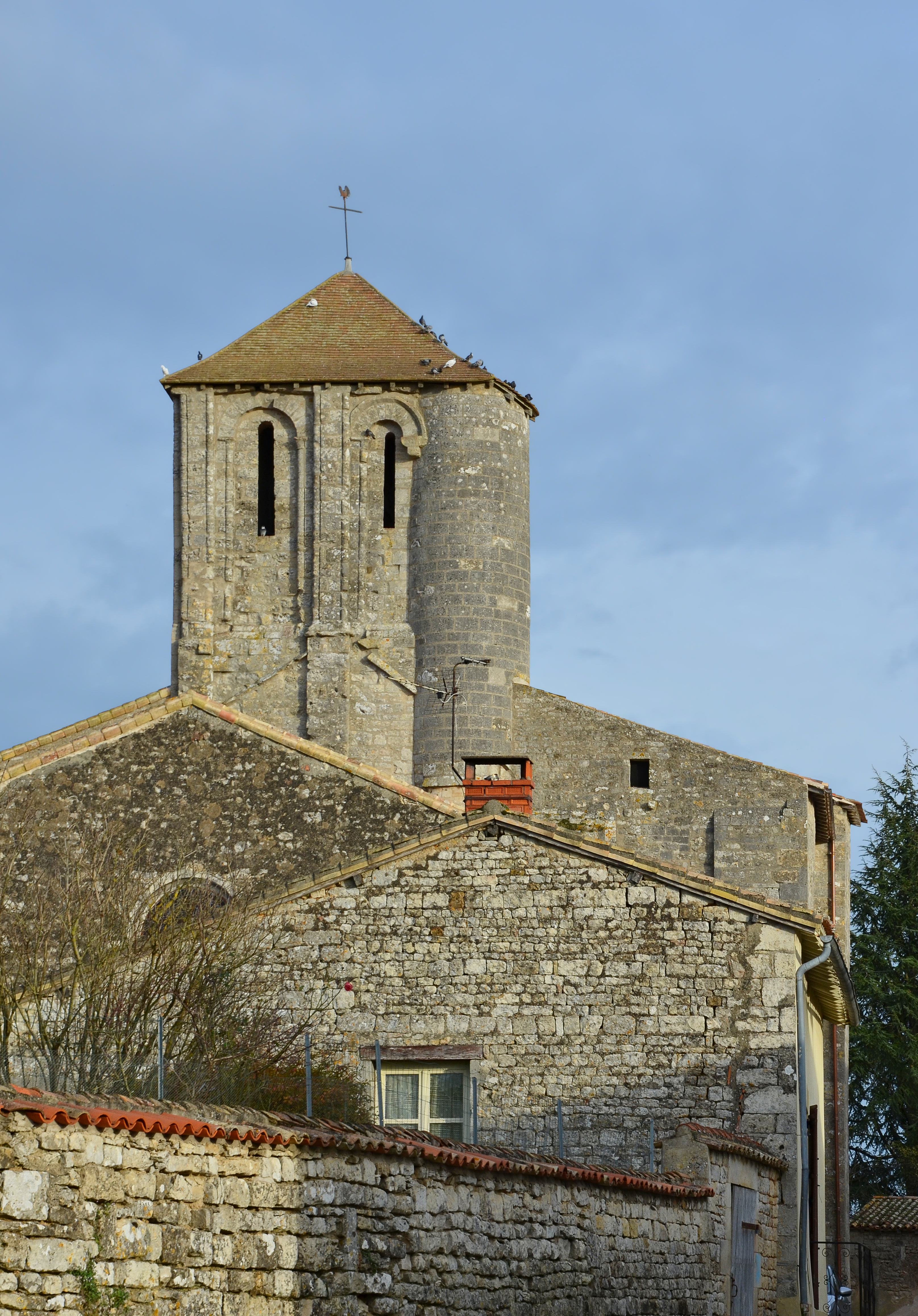 Vaussais 79 Murs de pierre&clocher 2014