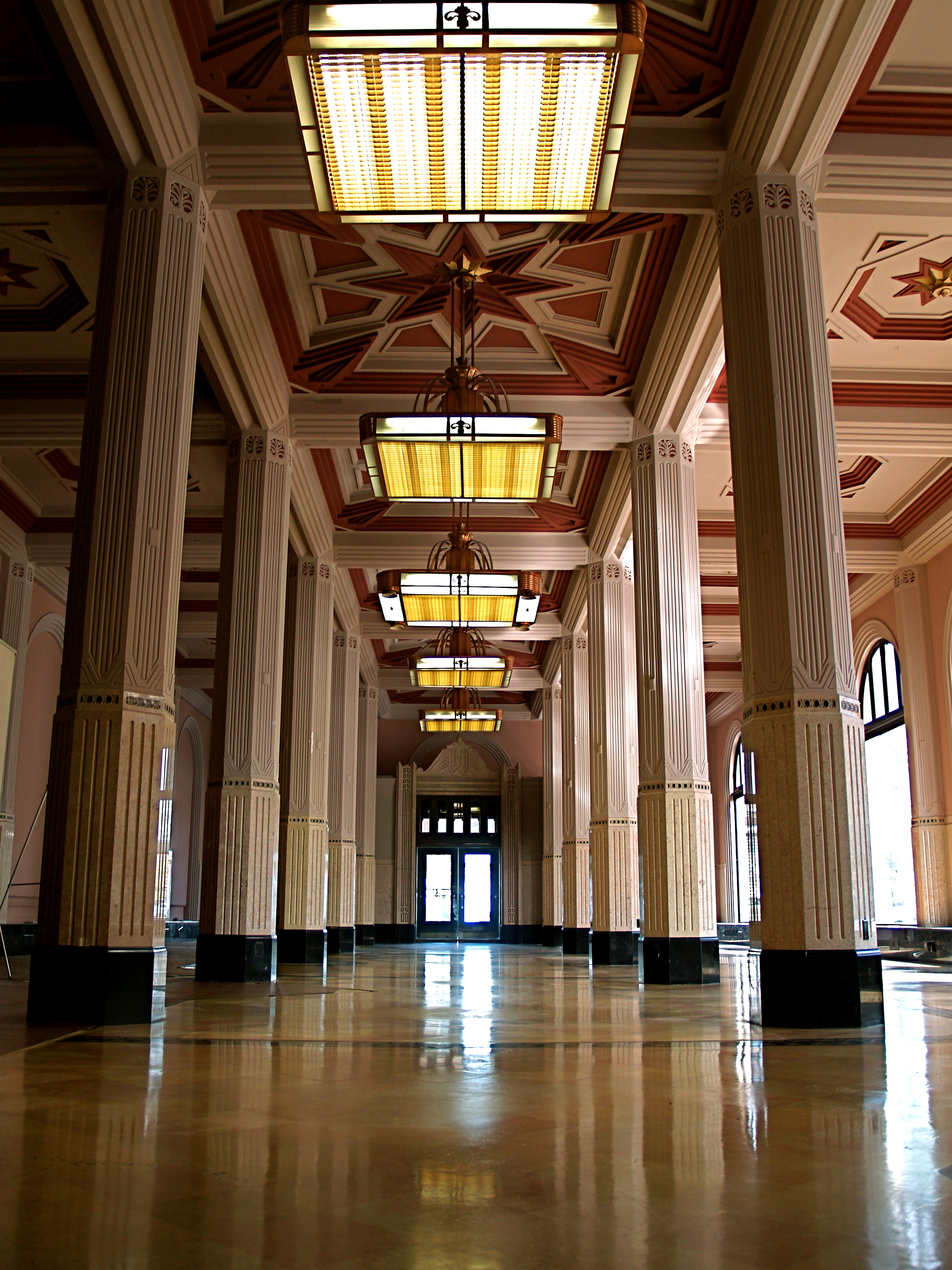 OklahomaNatureGasCoBuilding lobby