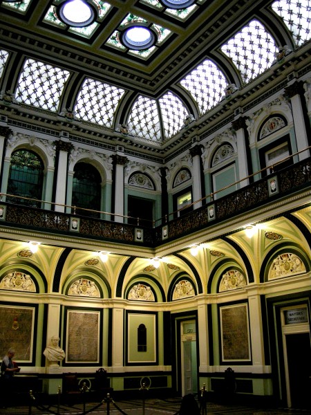 C19 interior 015