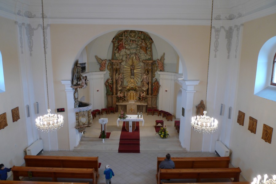 Třebovice, kostel, interiér 2