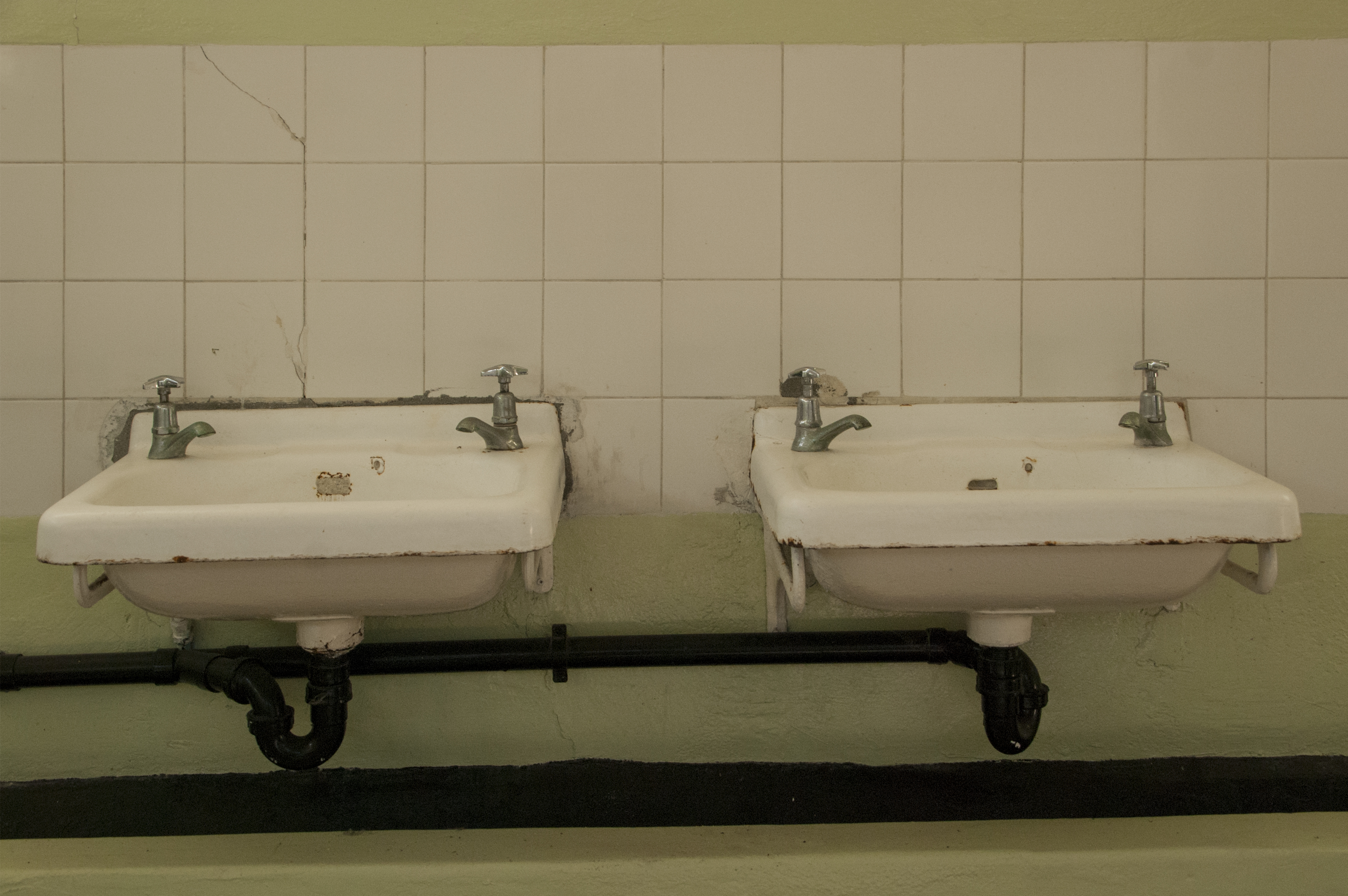 Wash basins, Maximum Security Prison, Robben Island (01)