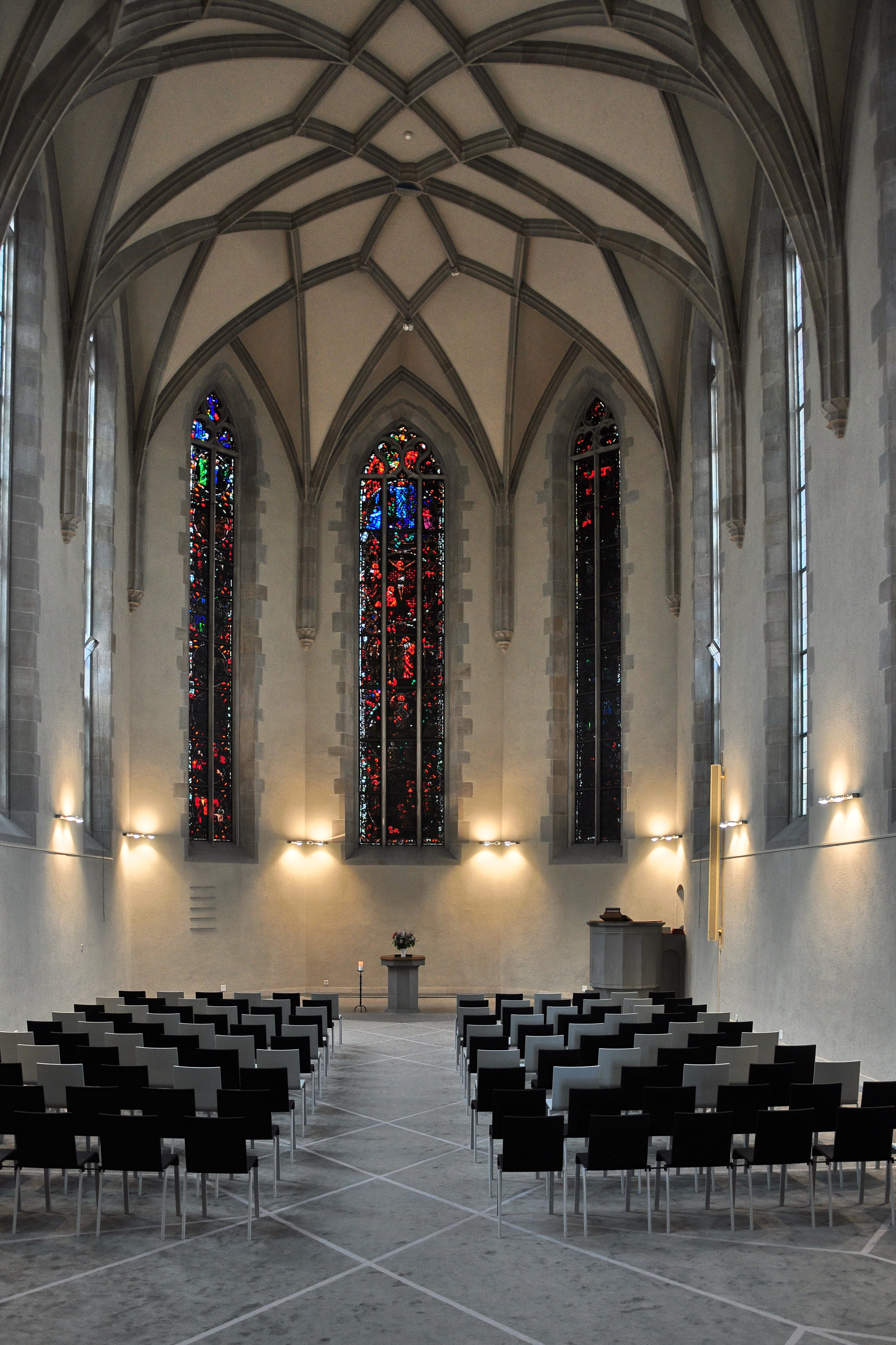 Wasserkirche - Innanansicht 2010-09-08 16-04-56 ShiftN