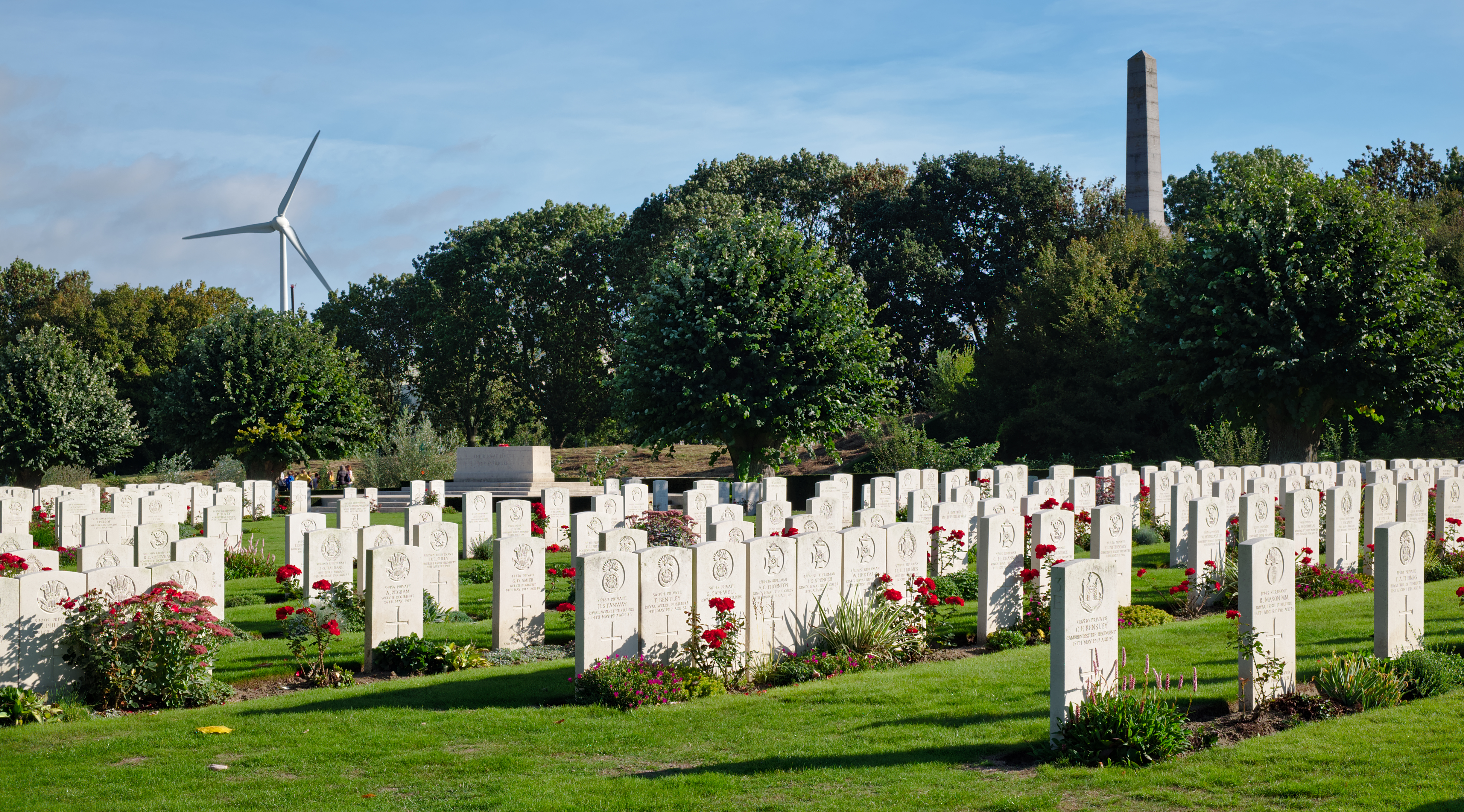 Essex Farm Cemetery, Ypres (DSCF9509)