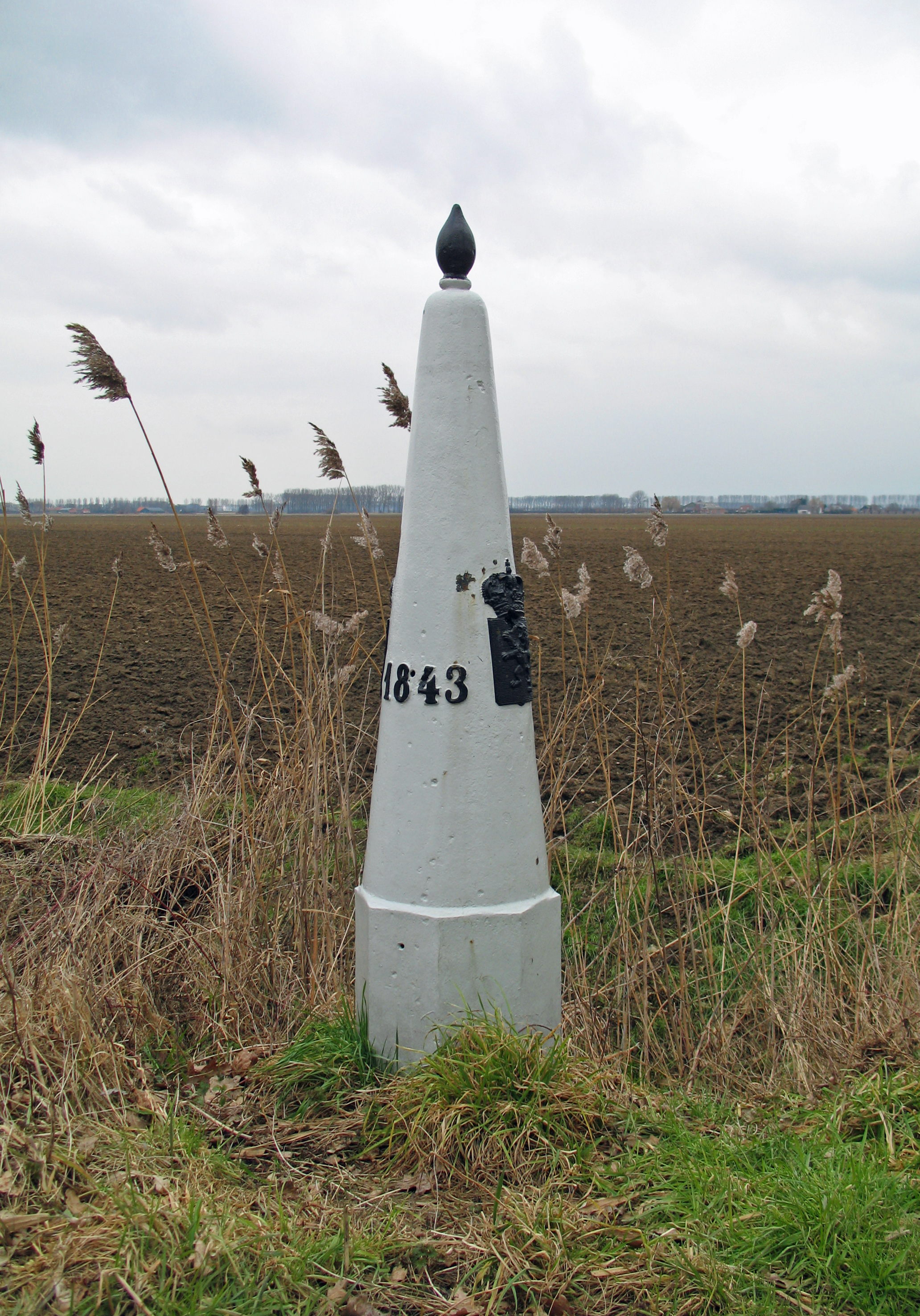 Grenspaal Nr273 R01