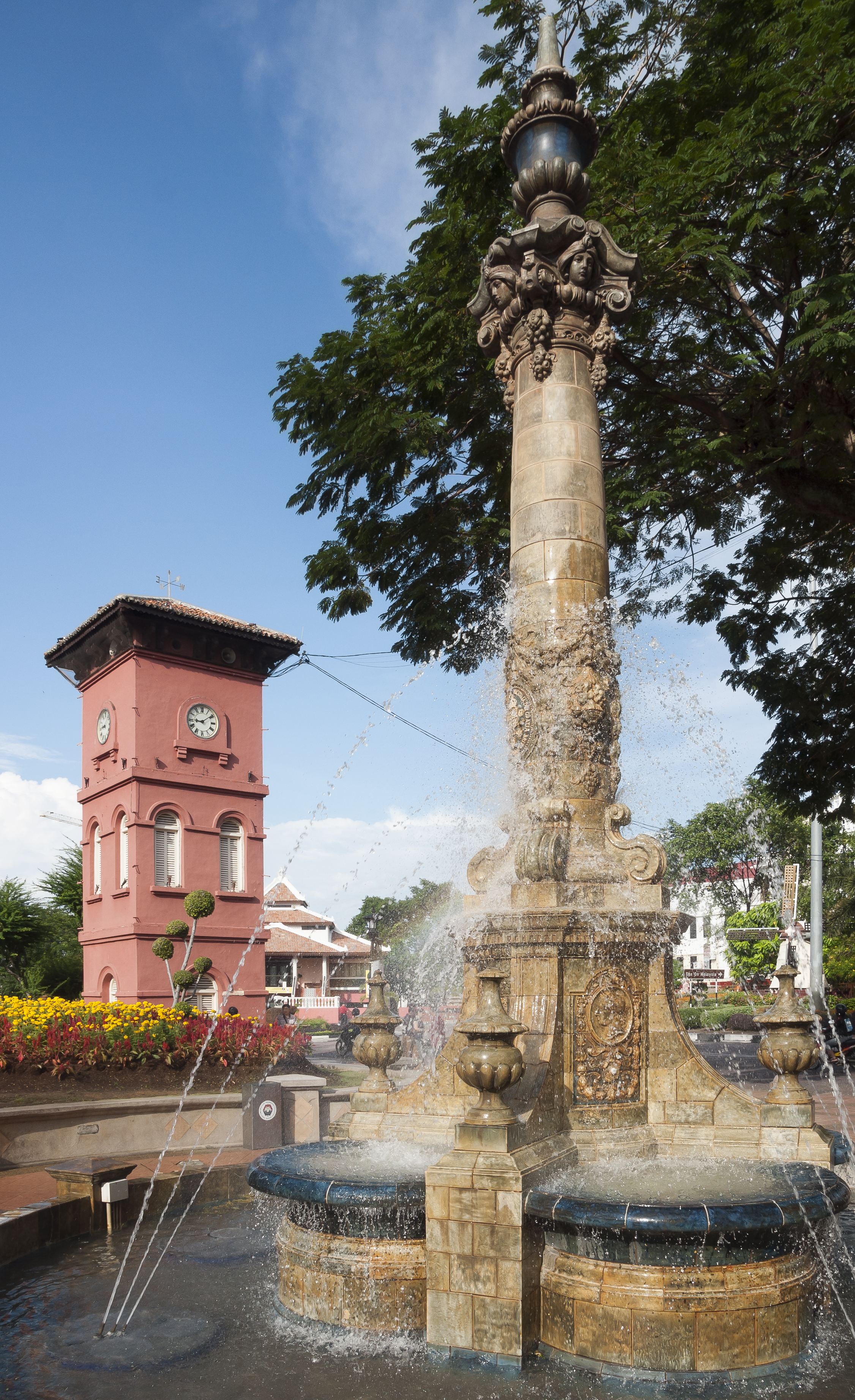 Melaka Malaysia Clock-tower-at-Dutch-Square-02