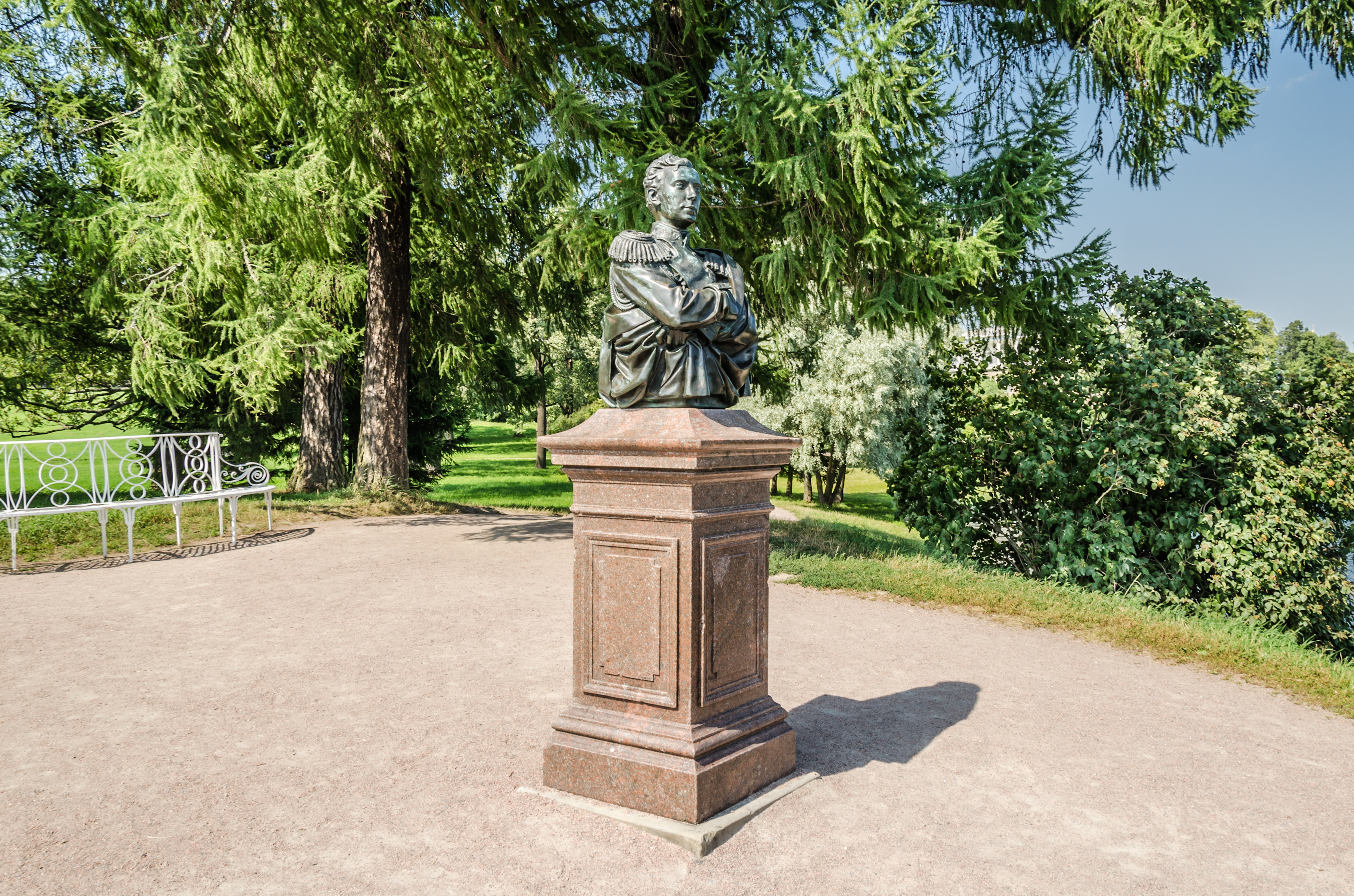 Monument to Nicholas Alexandrovich in Tsarskoe Selo