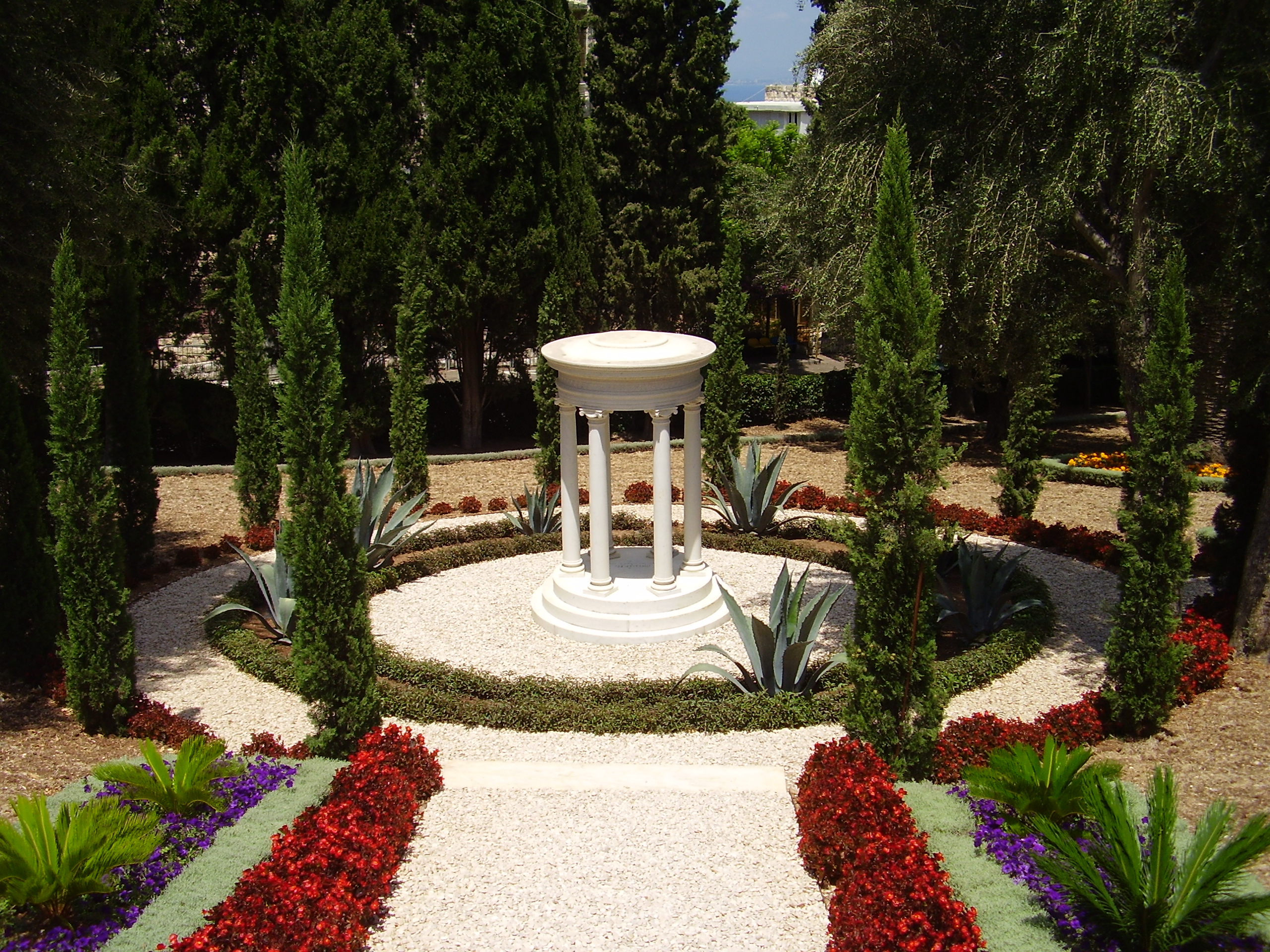 Monumentmunirihkhanum