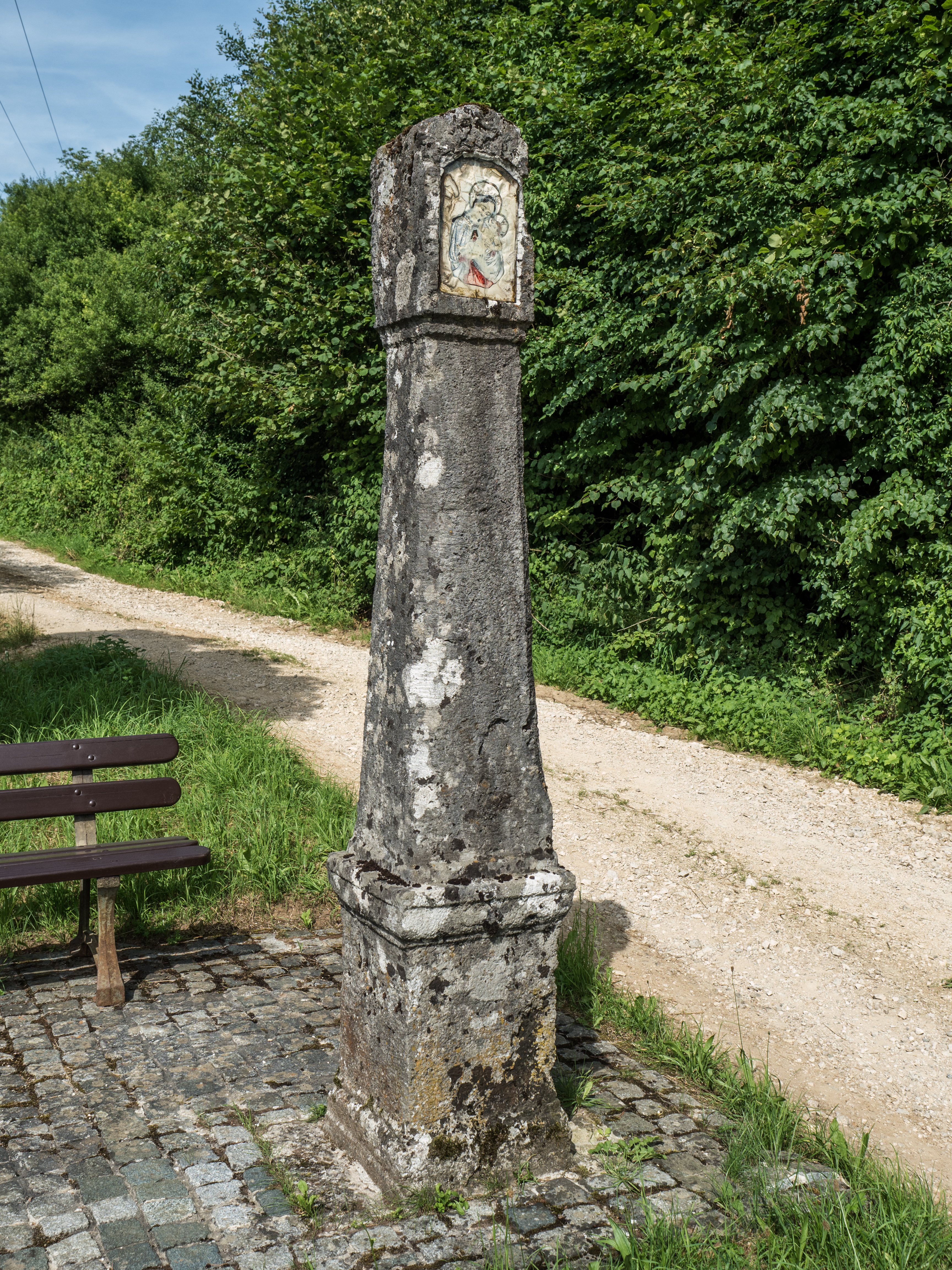 Oberailsfeld-Steinsäule-7109957