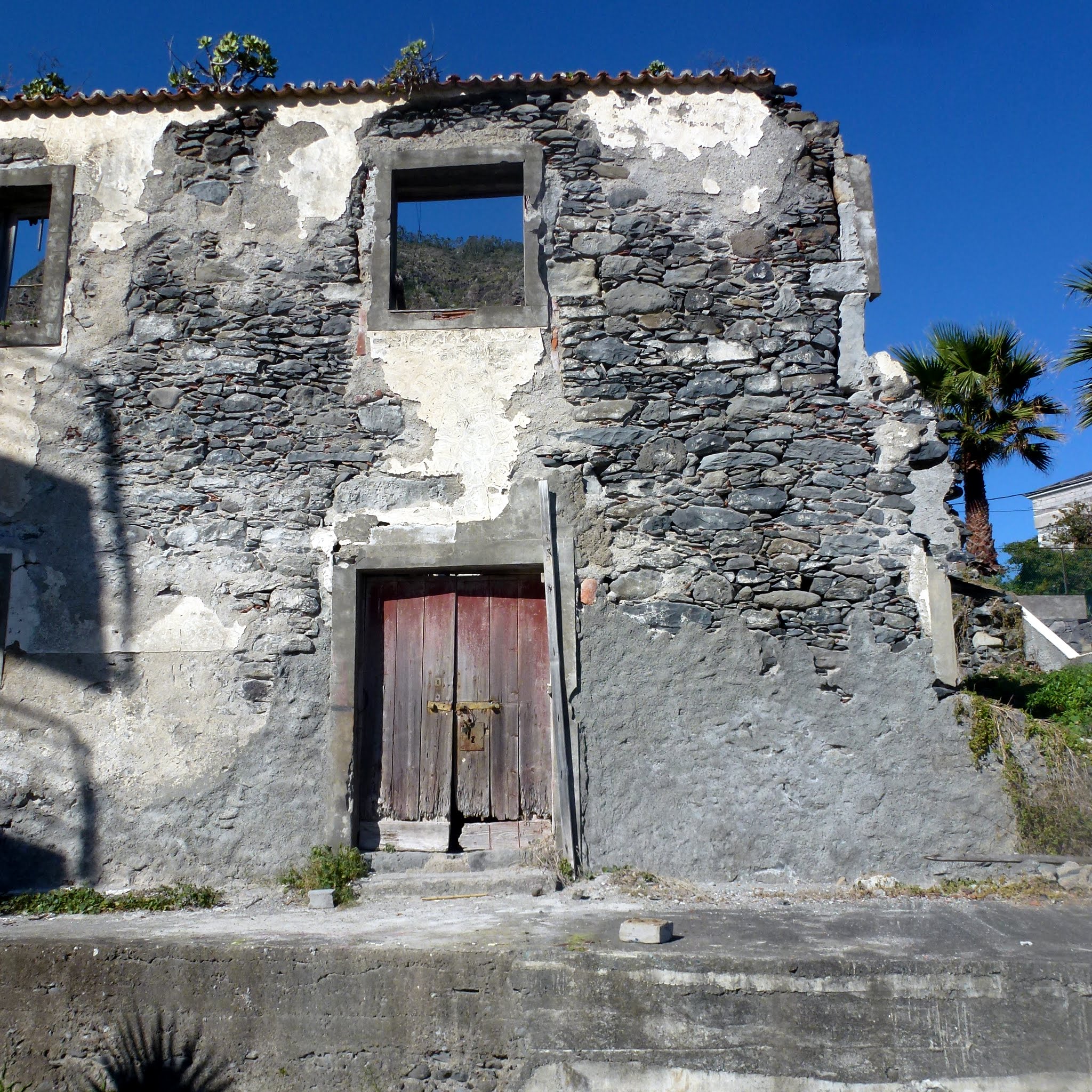 Porto da Cruz, Madeira - 2013-01-11 - 86137644