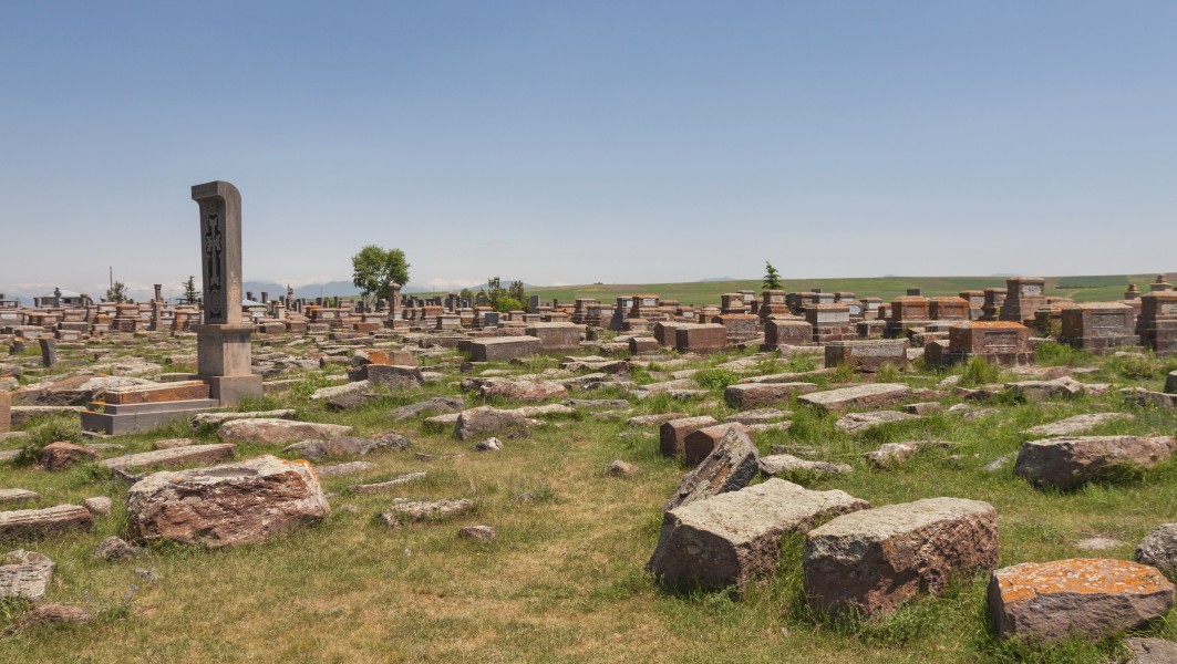 2014 Prowincja Gegharkunik, Cmentarz Noratus (07)