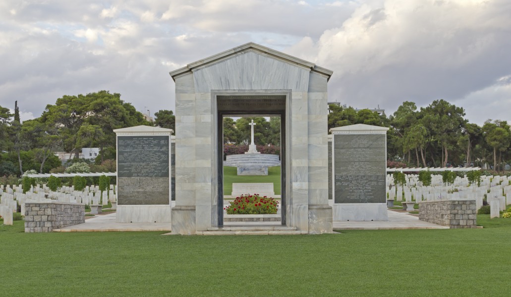 Attica 06-13 Paleo Faliro 09 war cemetery
