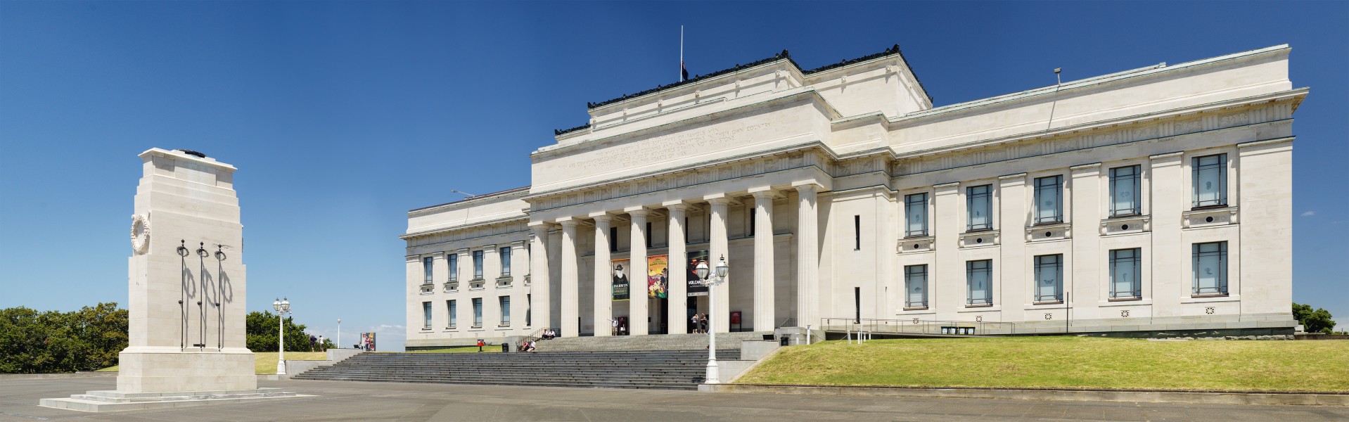 Auckland War Memorial Museum rect