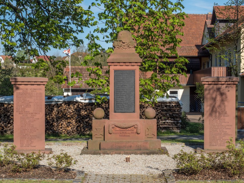 Brünn Kriegerdenkmal 17RM0425