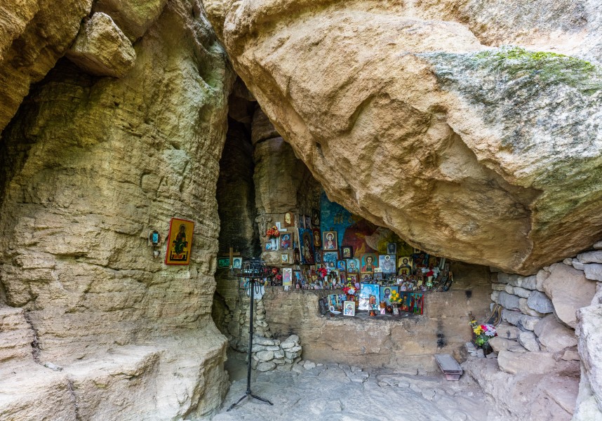 Capilla de San Pantaleón, reserva histórico-arqueológica Nacional de Madara, Bulgaria, 2016-05-27, DD 43