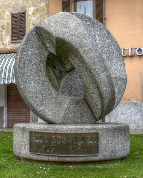 Castano Primo - Monumento Caduti