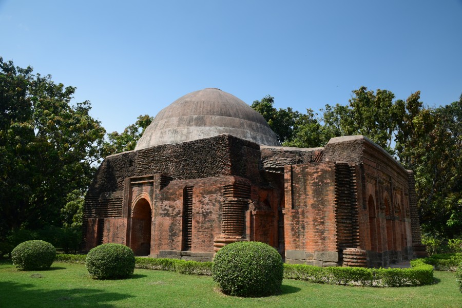 Chamkatti Mosque at Gaur in Malda District 01