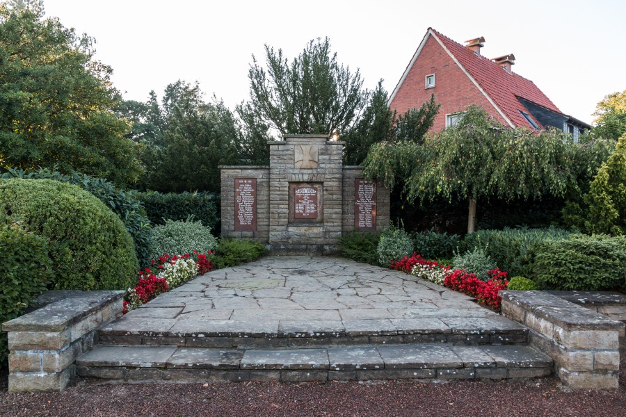 Dülmen, Kirchspiel, Kriegerehrenmal in Börnste -- 2015 -- 8455