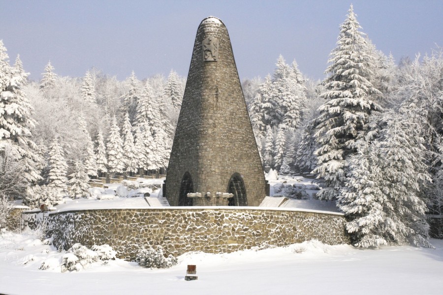 Dukla pamatnik 06012009