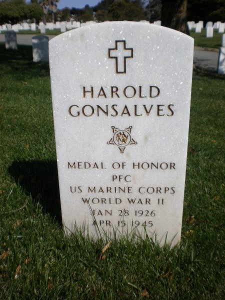 Harold Gonsalves headstone