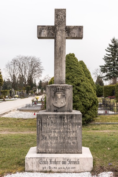 Klagenfurt Annabichl Friedhof Grabstaette Familie von Gnagnoni und Sterneck 25032016 1120
