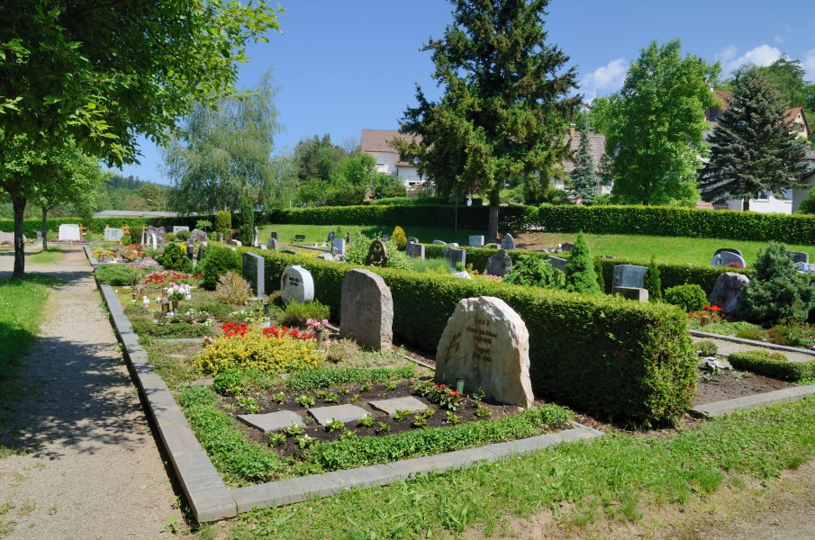 Lörrach-Hauingen - Friedhof3