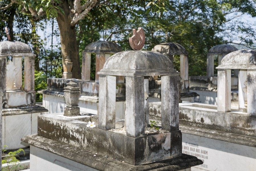 Limau-Limauan Sabah Islam-Cemetery-02