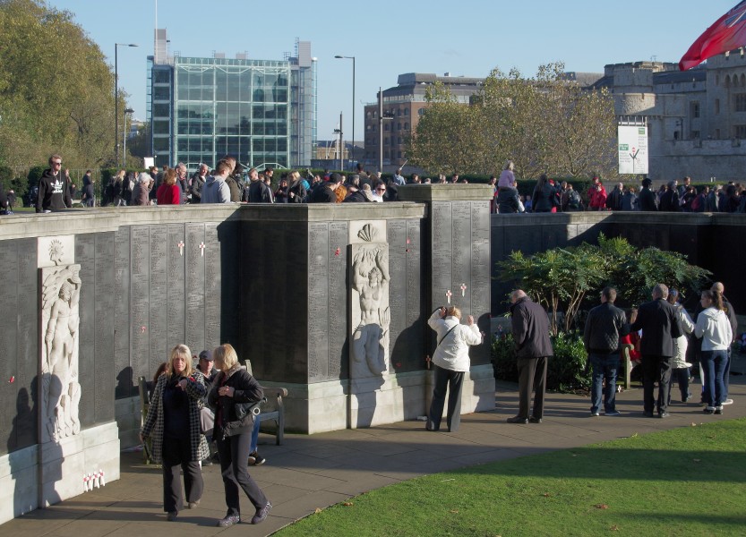 London MMB »253 Merchant Navy War Memorial