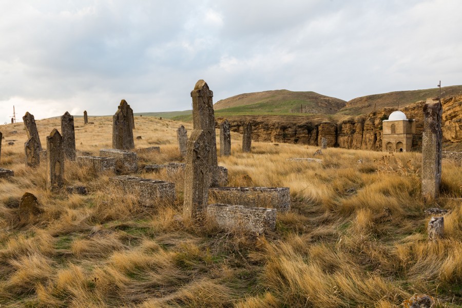 Mausoleo de Diri Baba, Qobustan, Azerbaiyán, 2016-09-27, DD 07