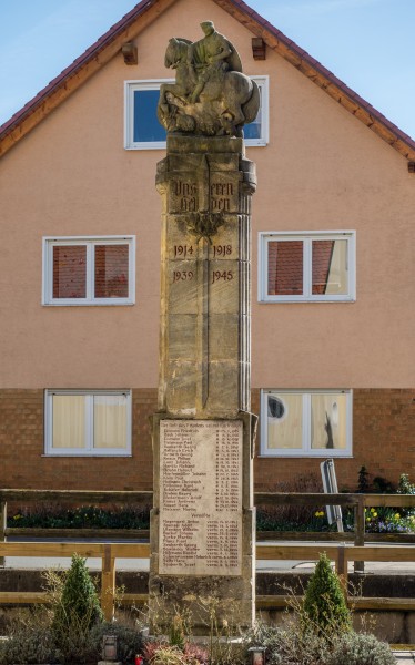 Neuses war memorial P3RM1454