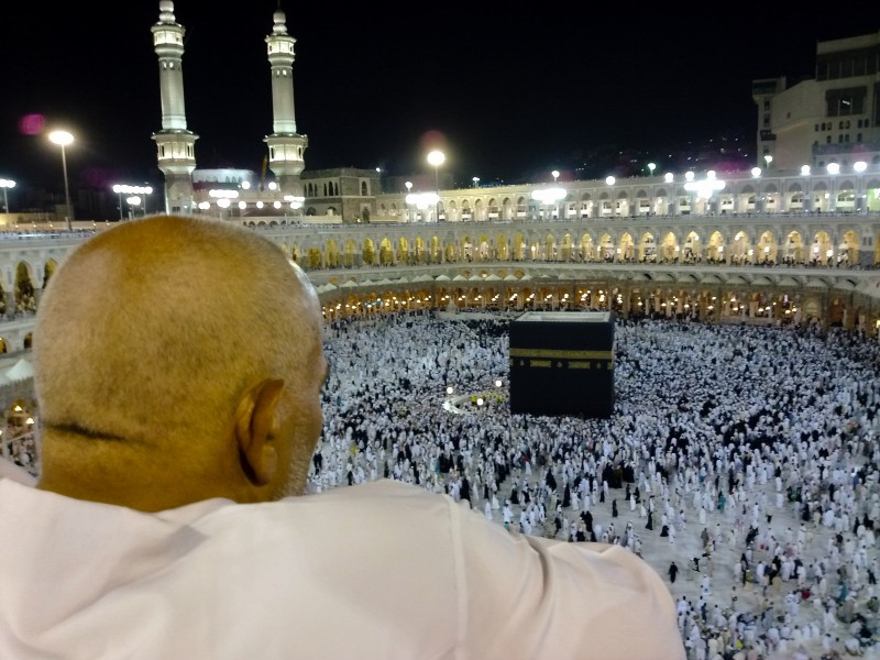 Spying the house of God