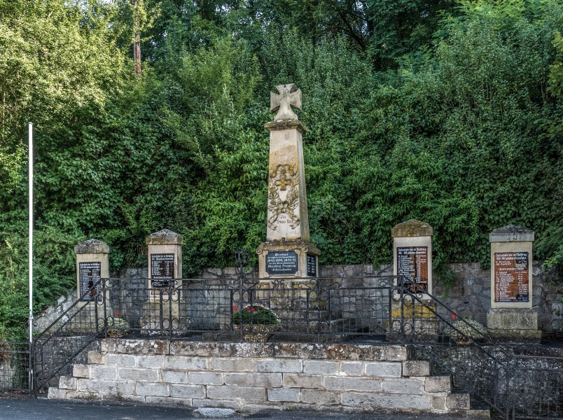 Sternberg-war-memorial-8145366-HDR-PS-2