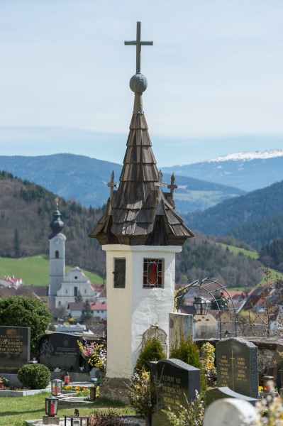 Strassburg Lieding Friedhof Totenleuchte 15042015 0817