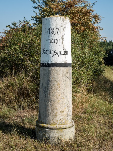 Sulzdorf-adL-Kilometerstein-8287470