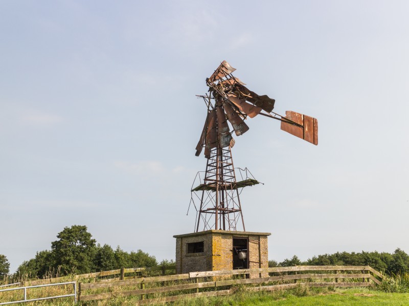Teroele. Windmotor bij Troelstraweg 27 (Rijksmonument) 04
