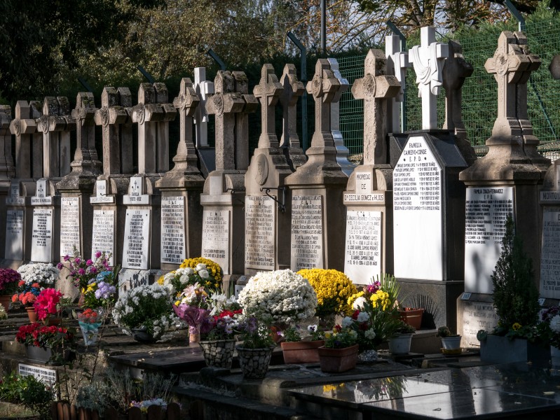 Vitoria - Cementerio Santa Isabel - Tumba 09