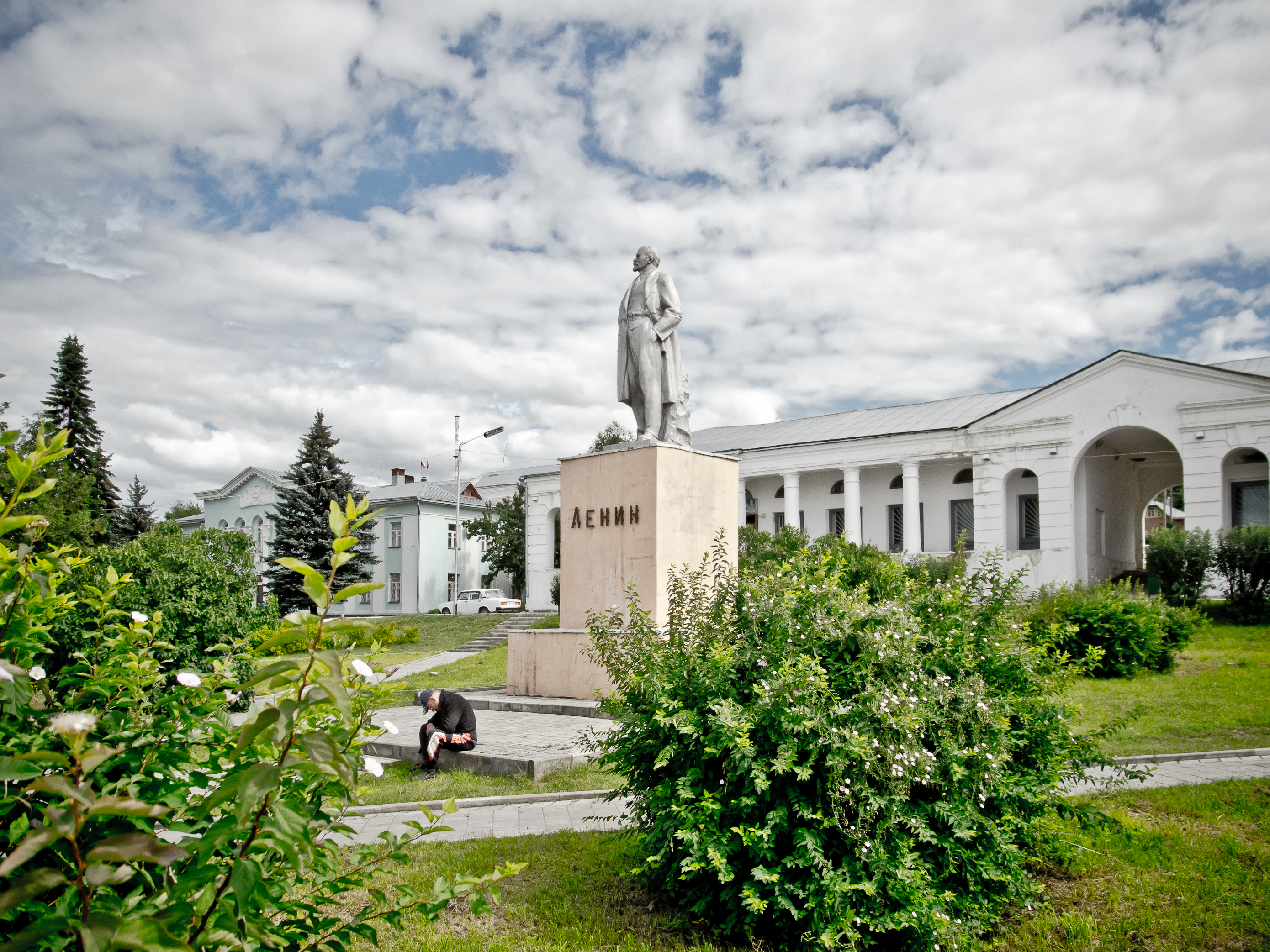 Square in Galich 1