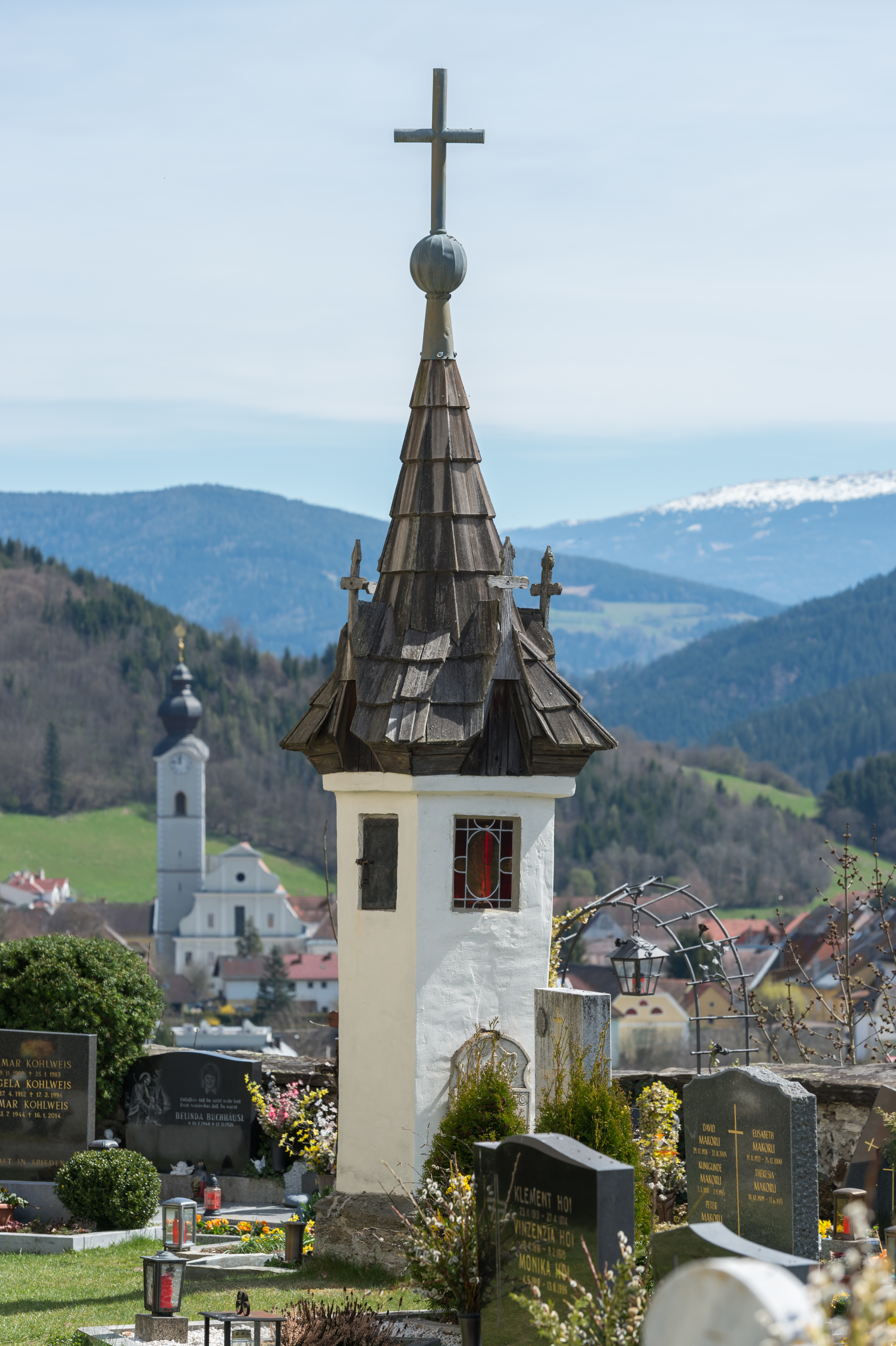 Strassburg Lieding Friedhof Totenleuchte 15042015 0817