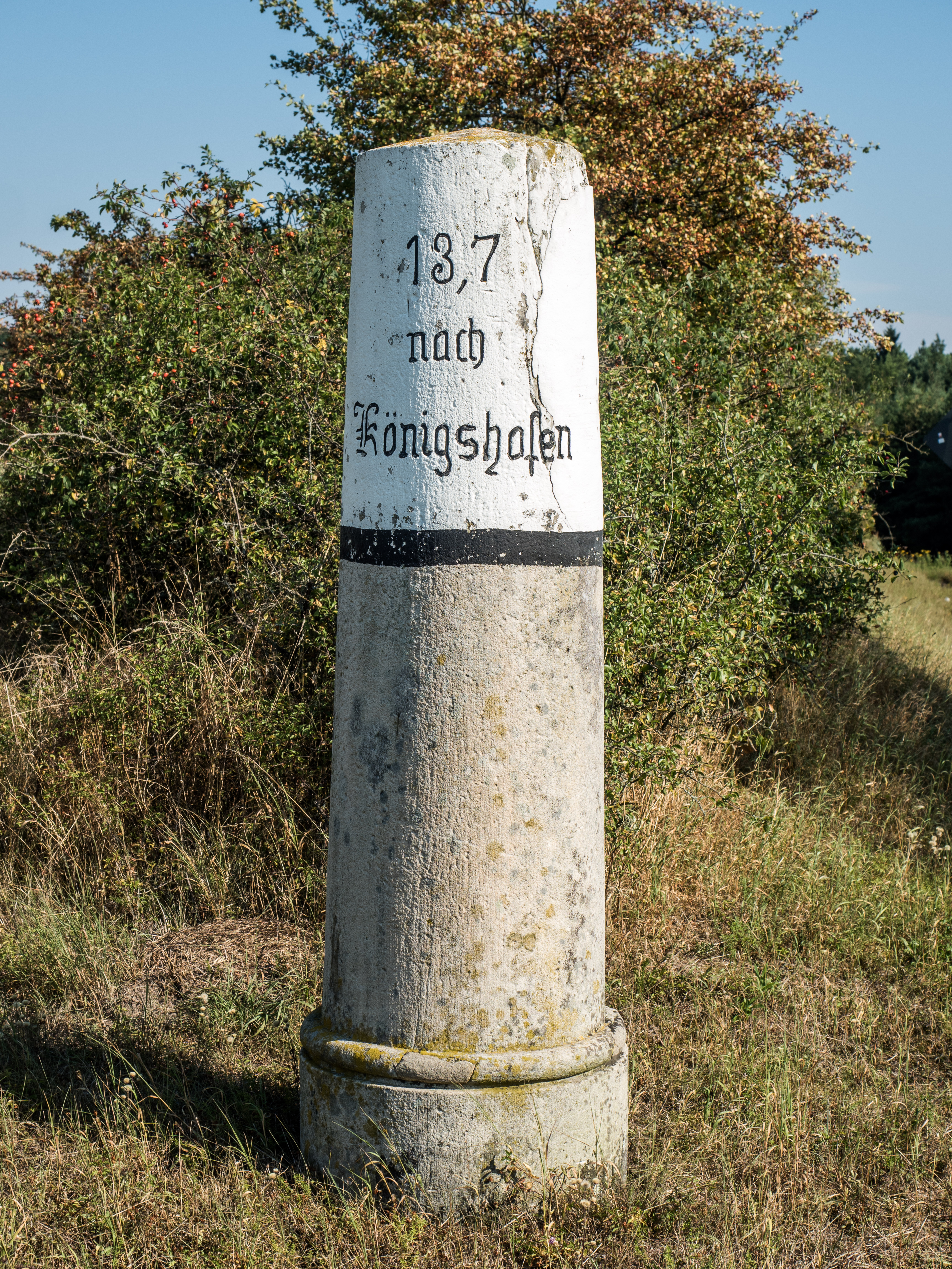 Sulzdorf-adL-Kilometerstein-8287470