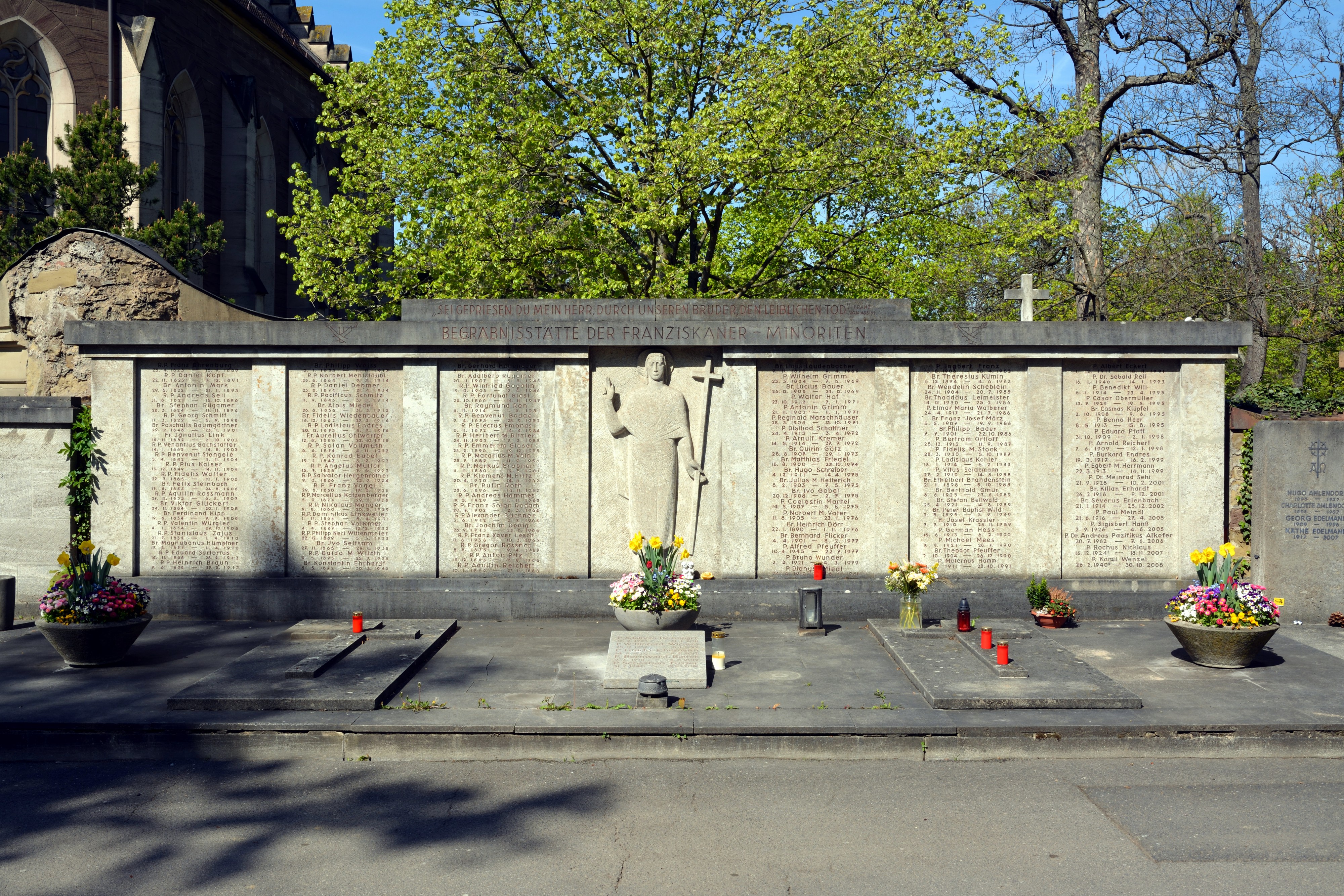 Bayern, Würzburg, Hauptfriedhof NIK 5519