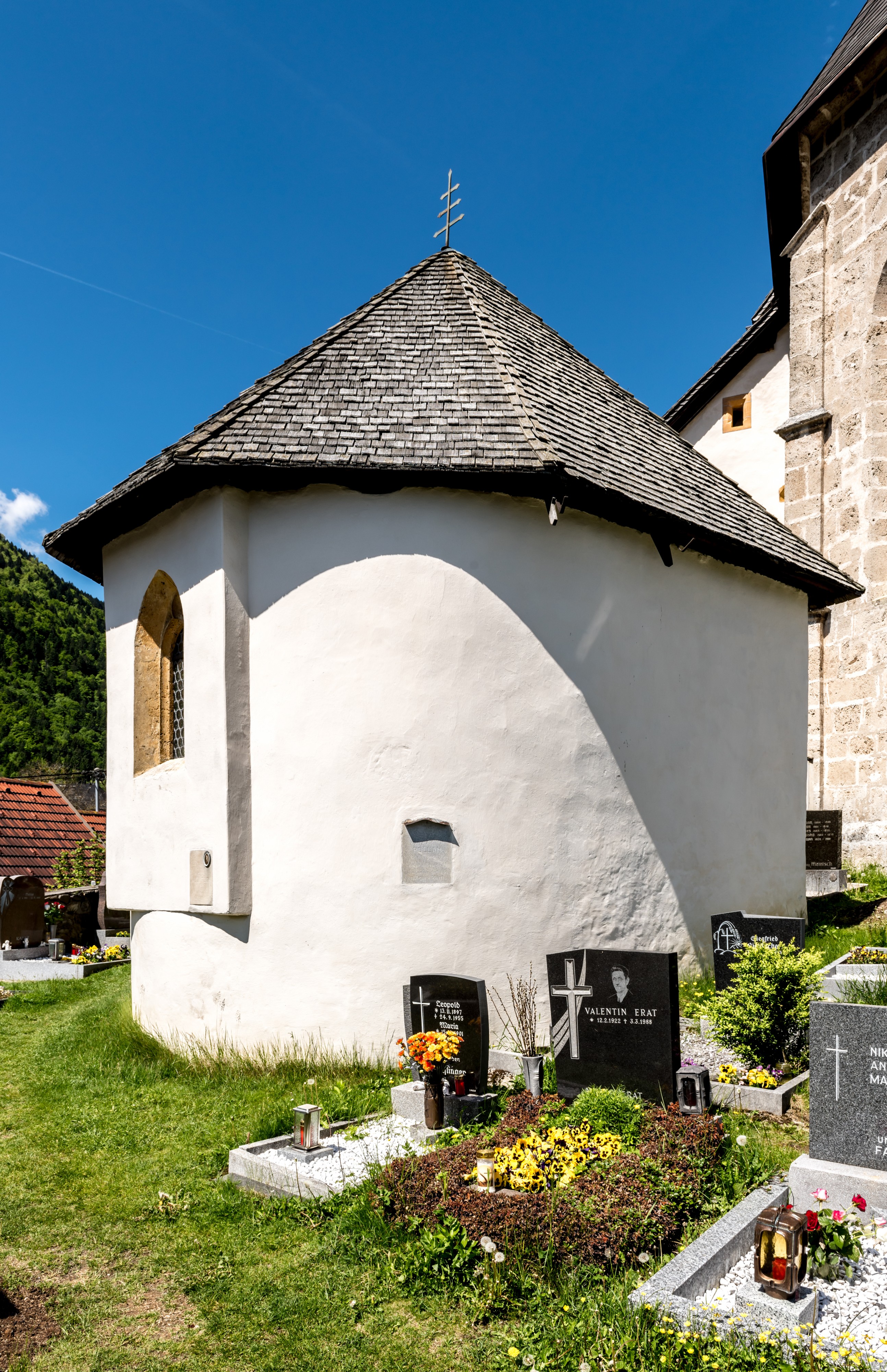 Hohenthurn Goeriach Friedhofskapelle NO-Ansicht 16052017 8510